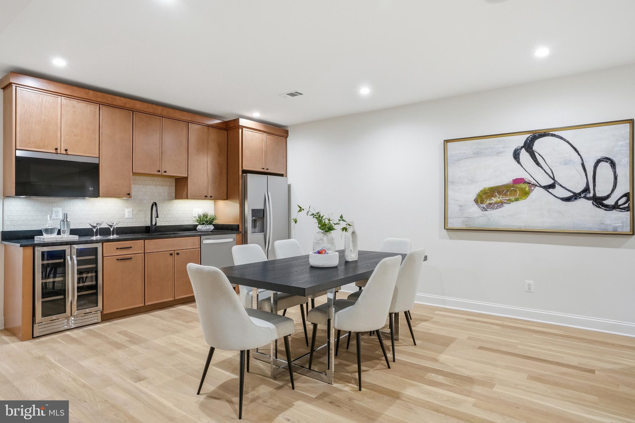 WELLINGTON - Residential