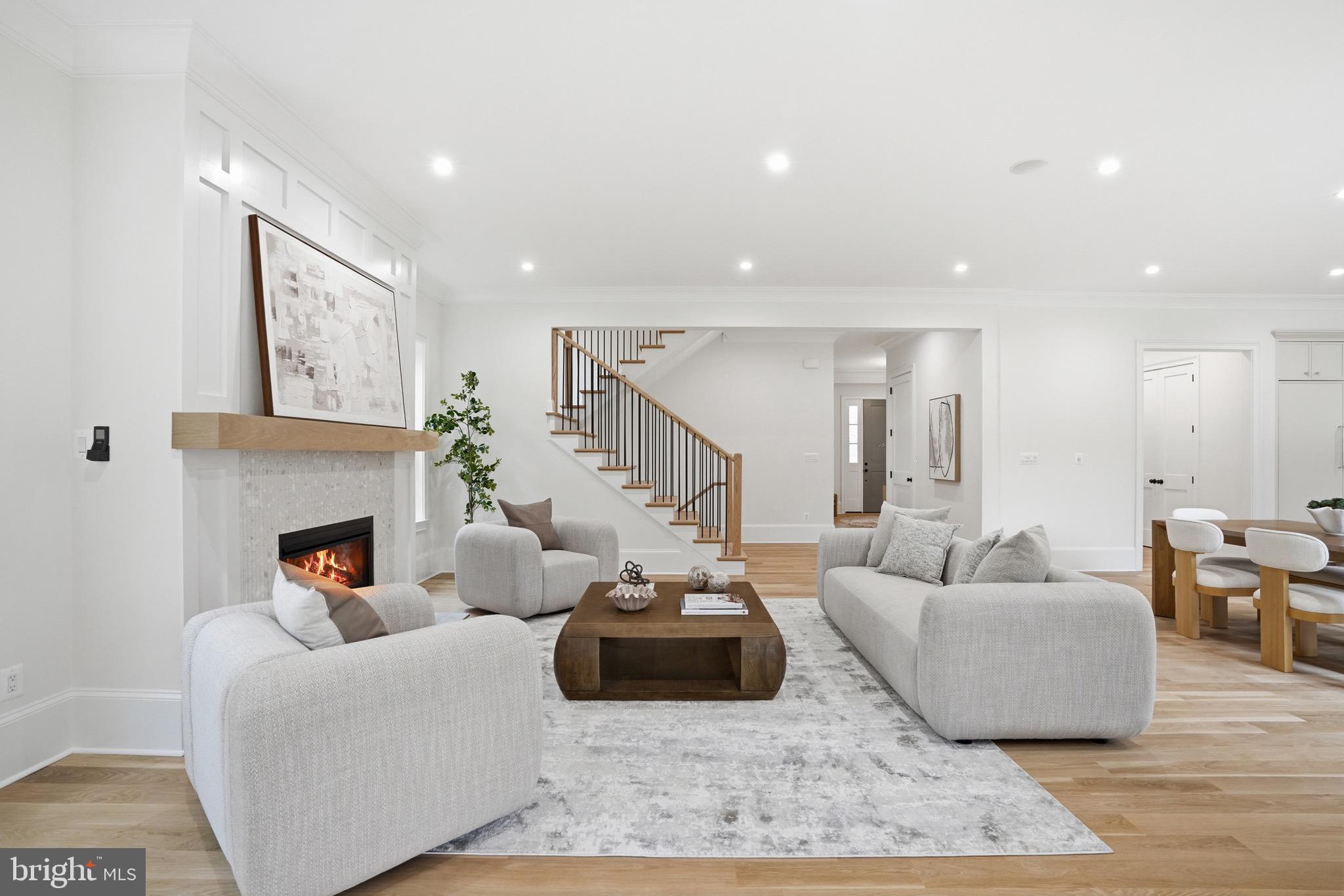 WELLINGTON - Residential