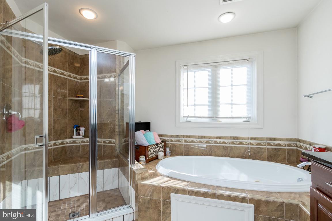 OAK CREEK CLUB GOLF COURSE - Residential