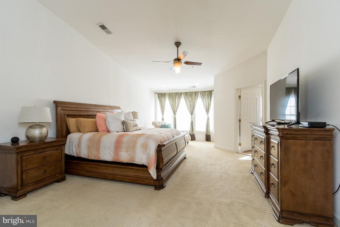 OAK CREEK CLUB GOLF COURSE - Residential