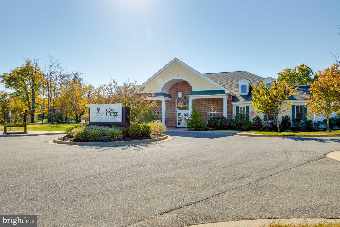 OAK CREEK CLUB GOLF COURSE - Residential