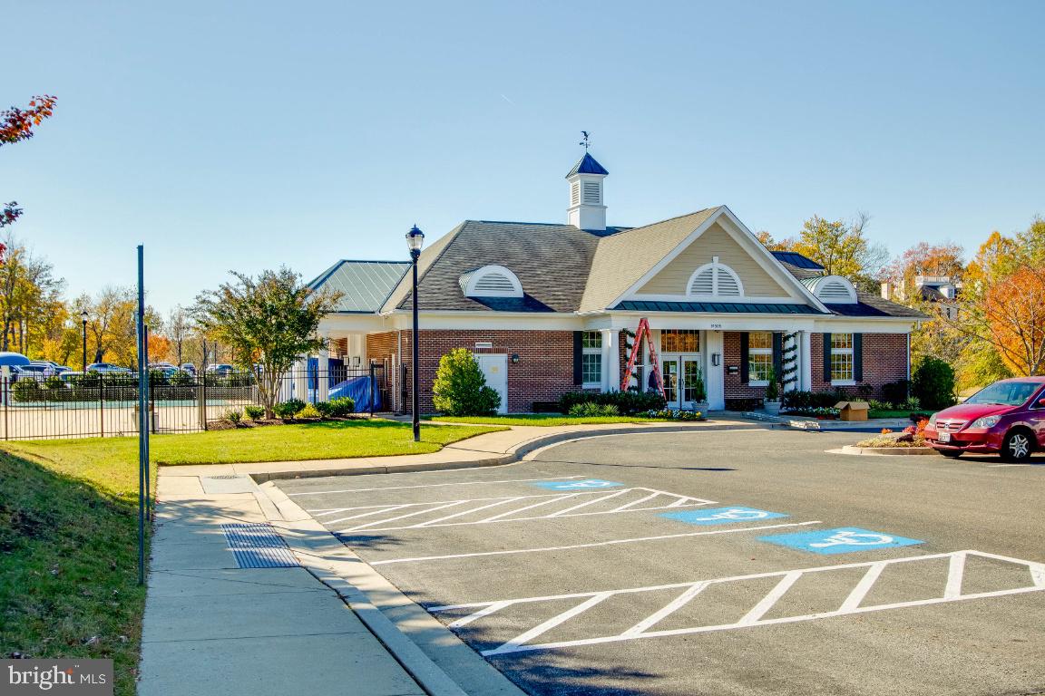 OAK CREEK CLUB GOLF COURSE - Residential