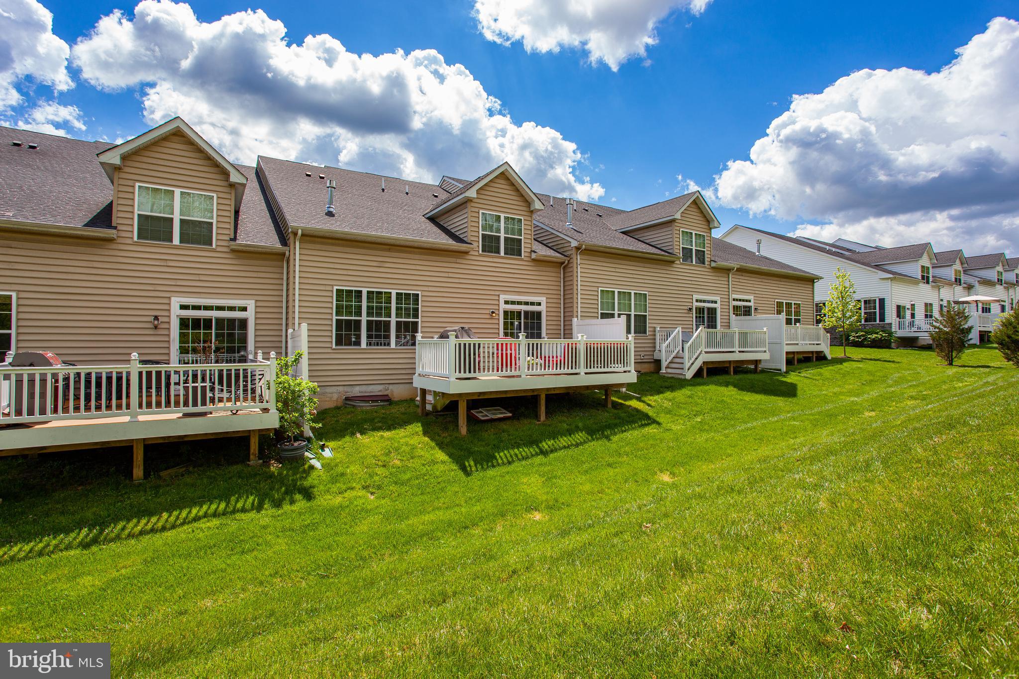 THE RES AT ROSE TREE - Residential