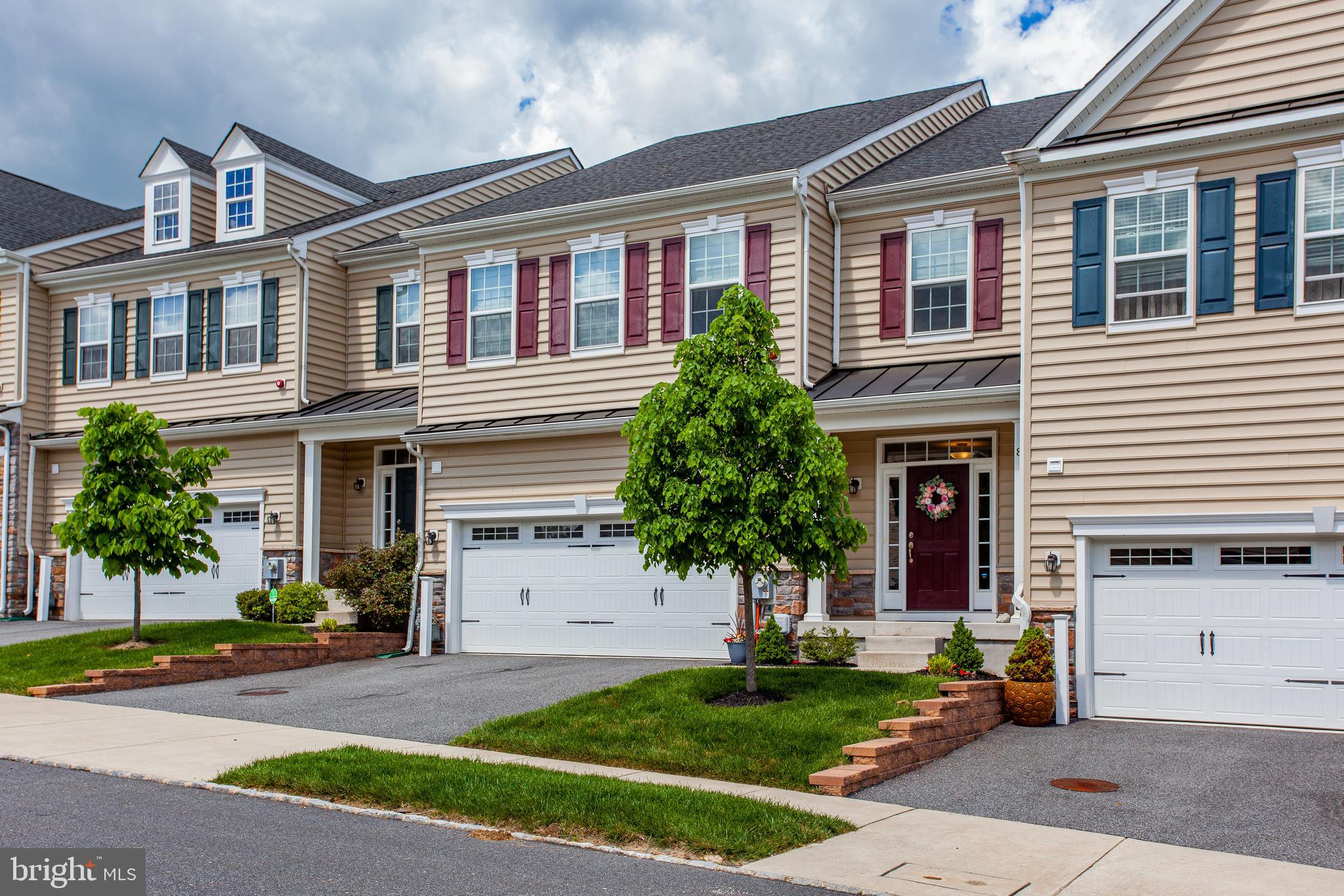 THE RES AT ROSE TREE - Residential