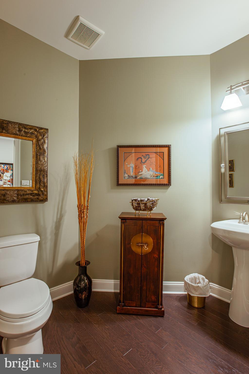 THE RES AT ROSE TREE - Residential