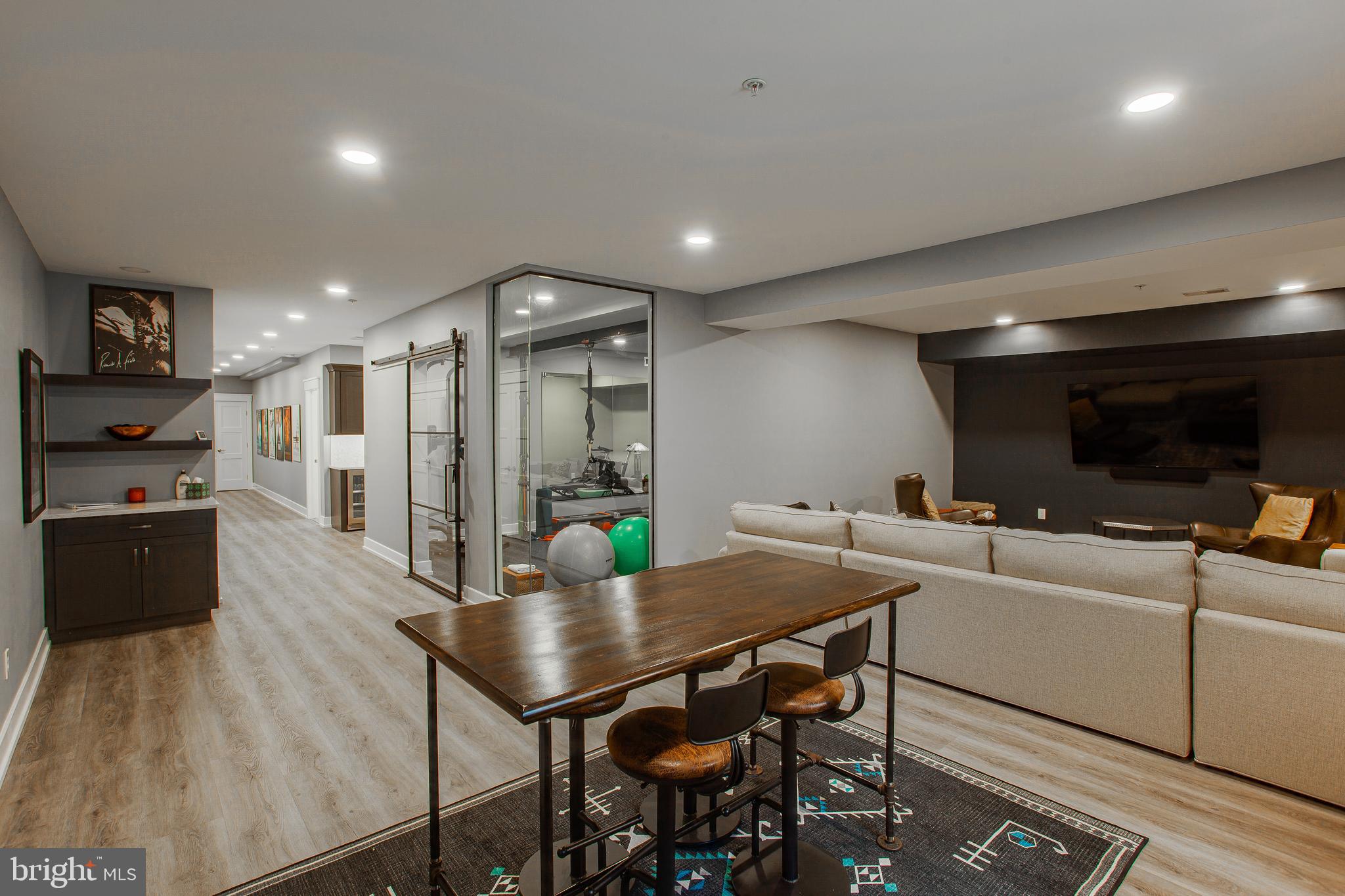 THE RES AT ROSE TREE - Residential