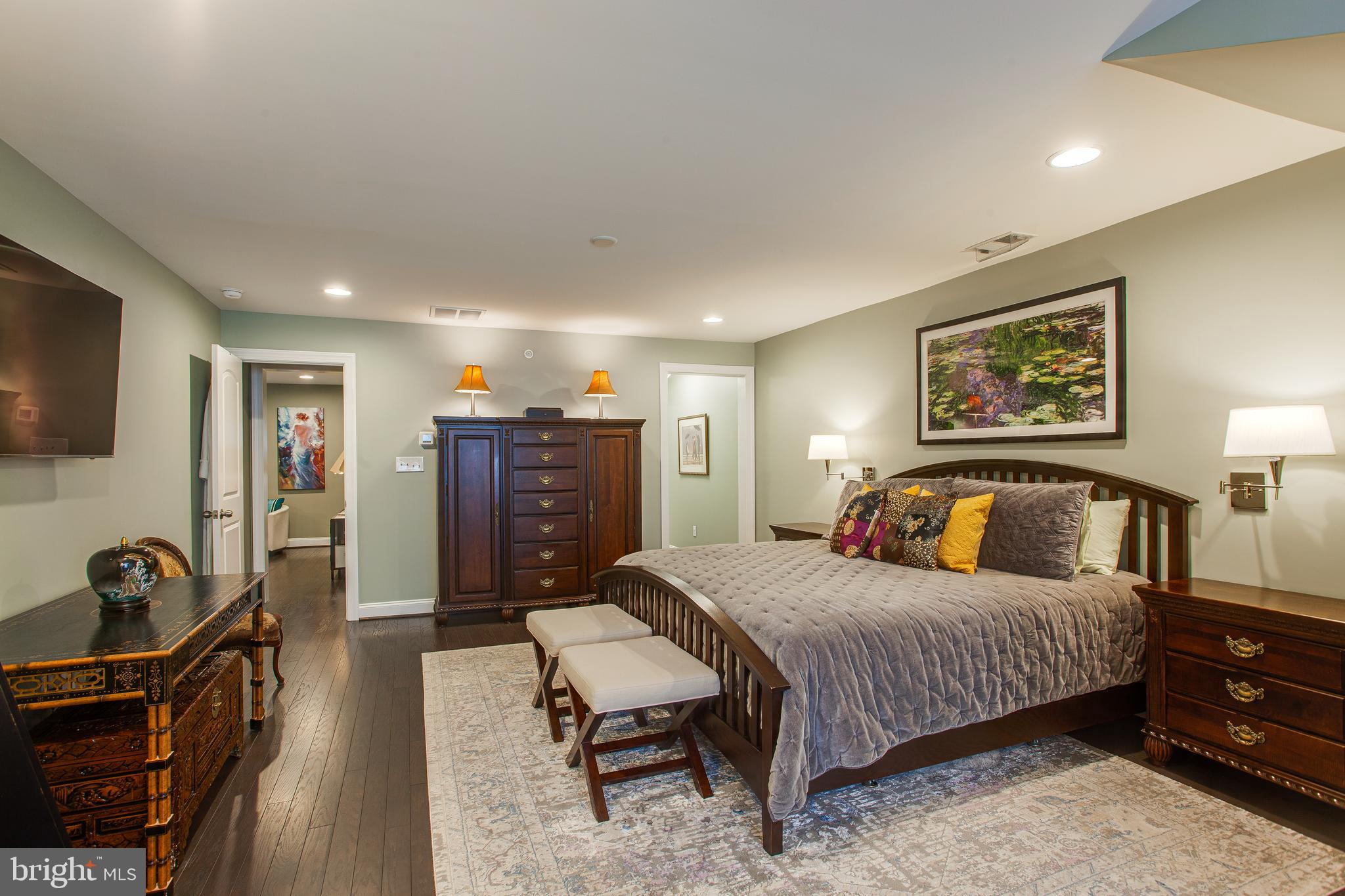 THE RES AT ROSE TREE - Residential