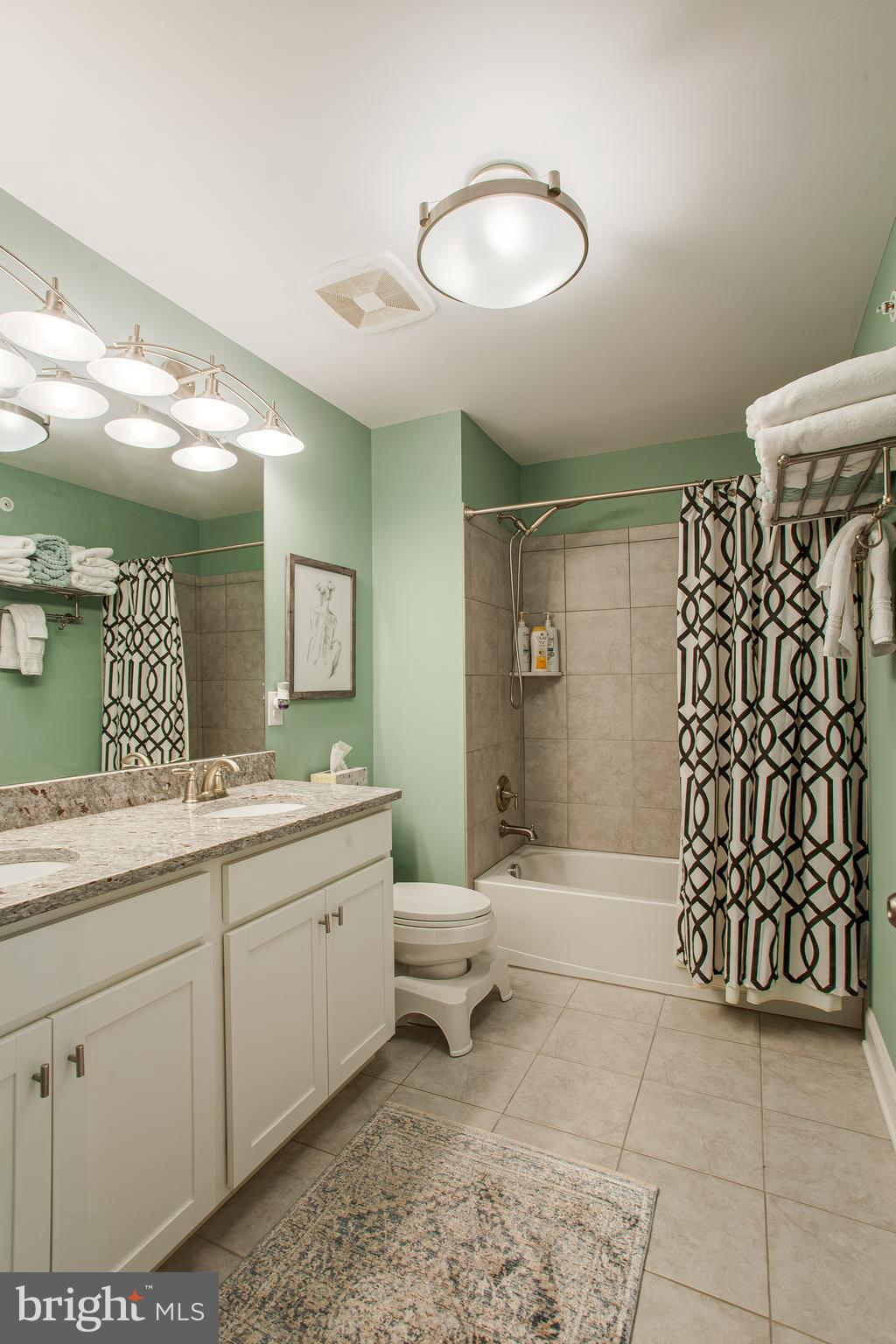 THE RES AT ROSE TREE - Residential