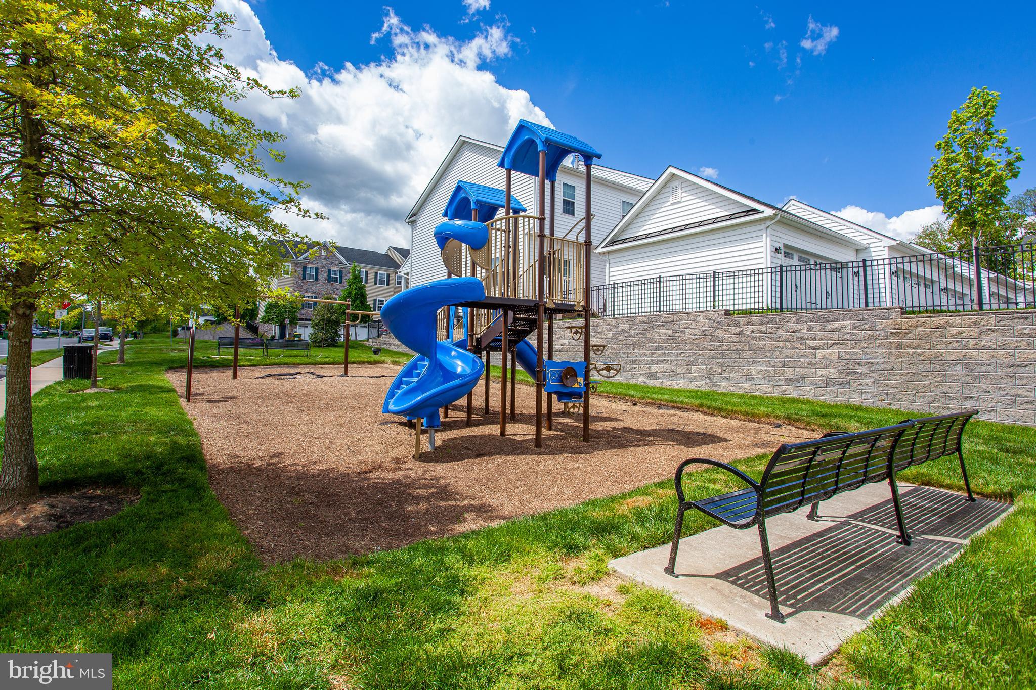 THE RES AT ROSE TREE - Residential