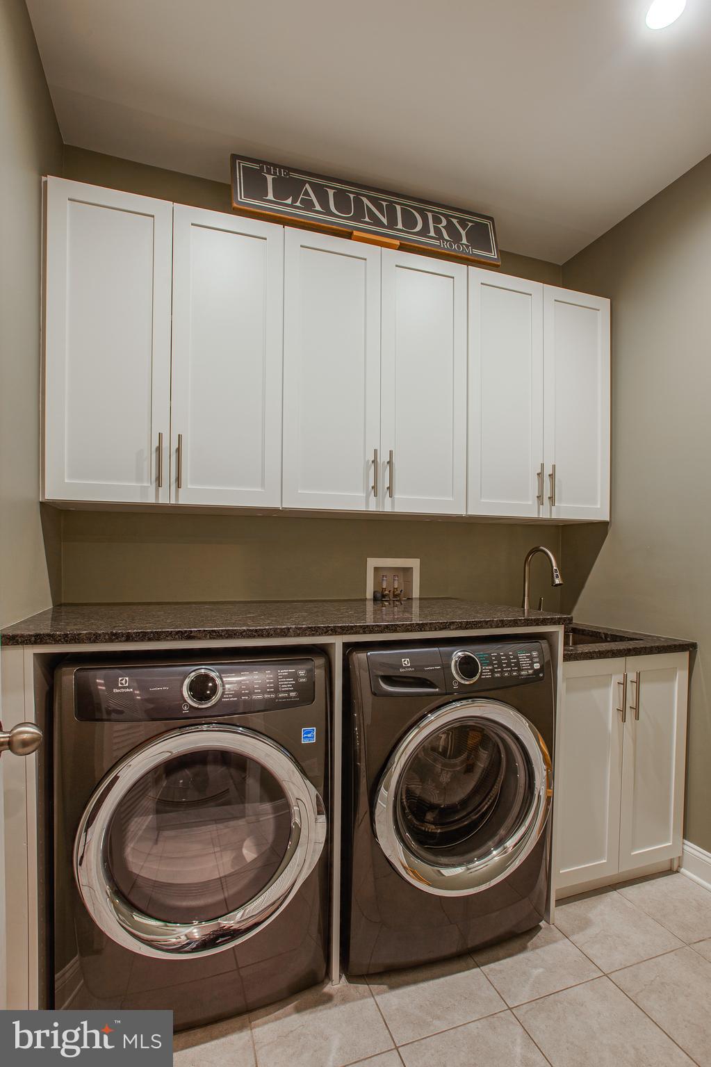 THE RES AT ROSE TREE - Residential