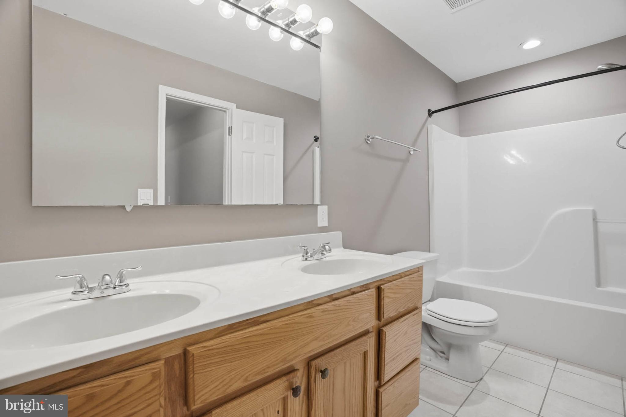 FELICITY COVE - Residential