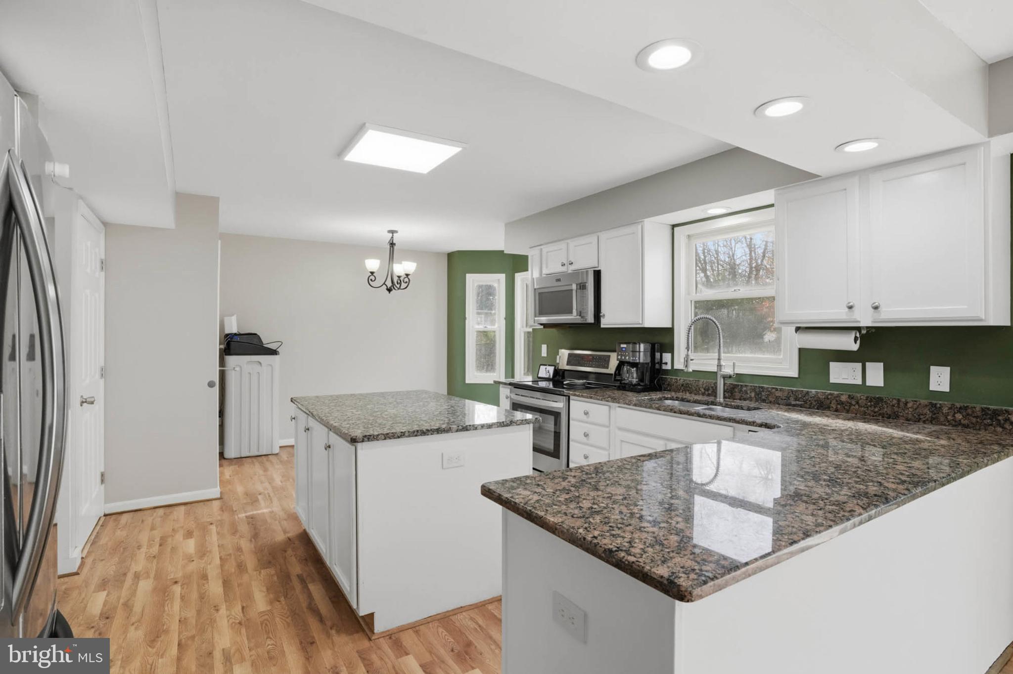 FELICITY COVE - Residential