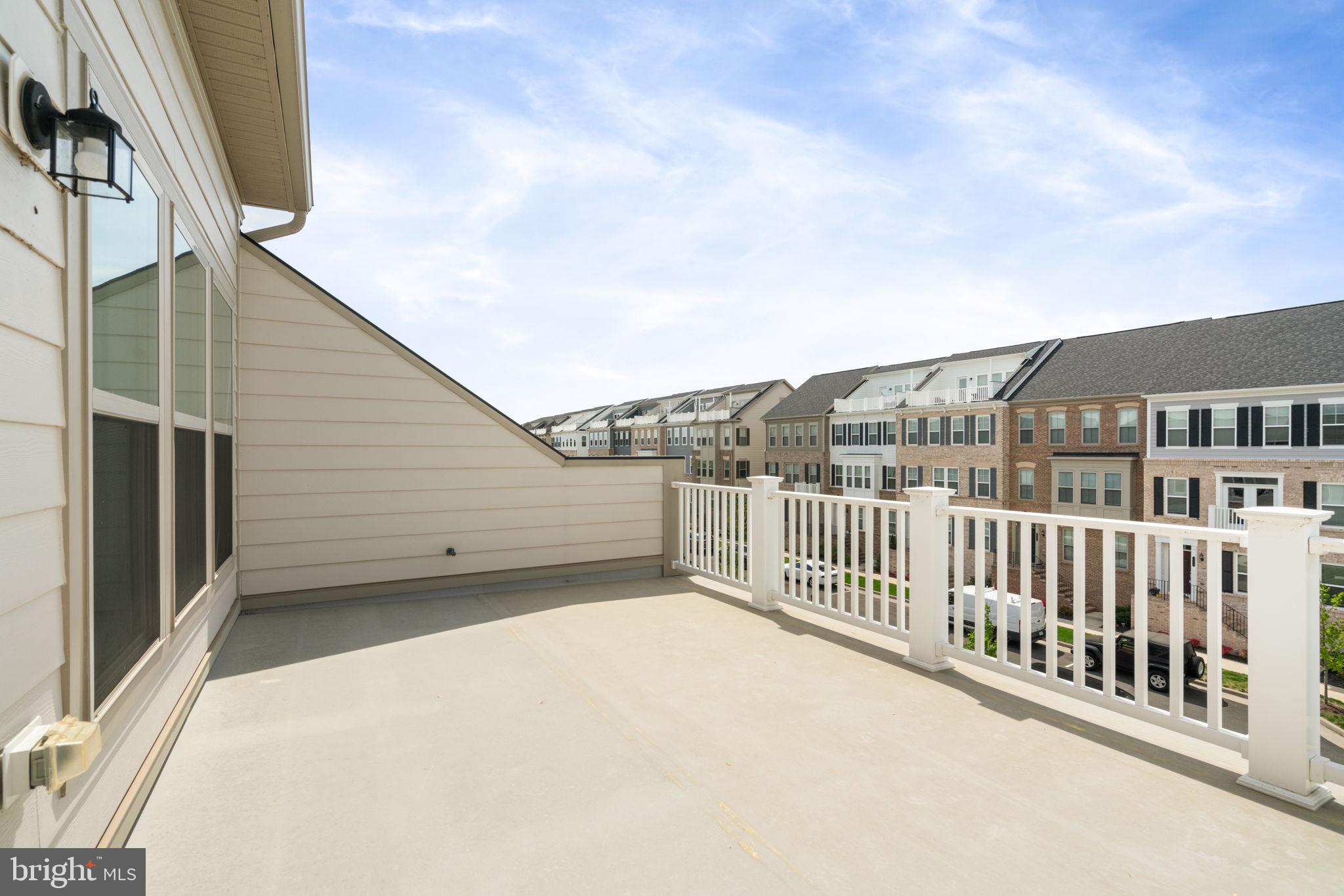 POTOMAC SHORES - Residential