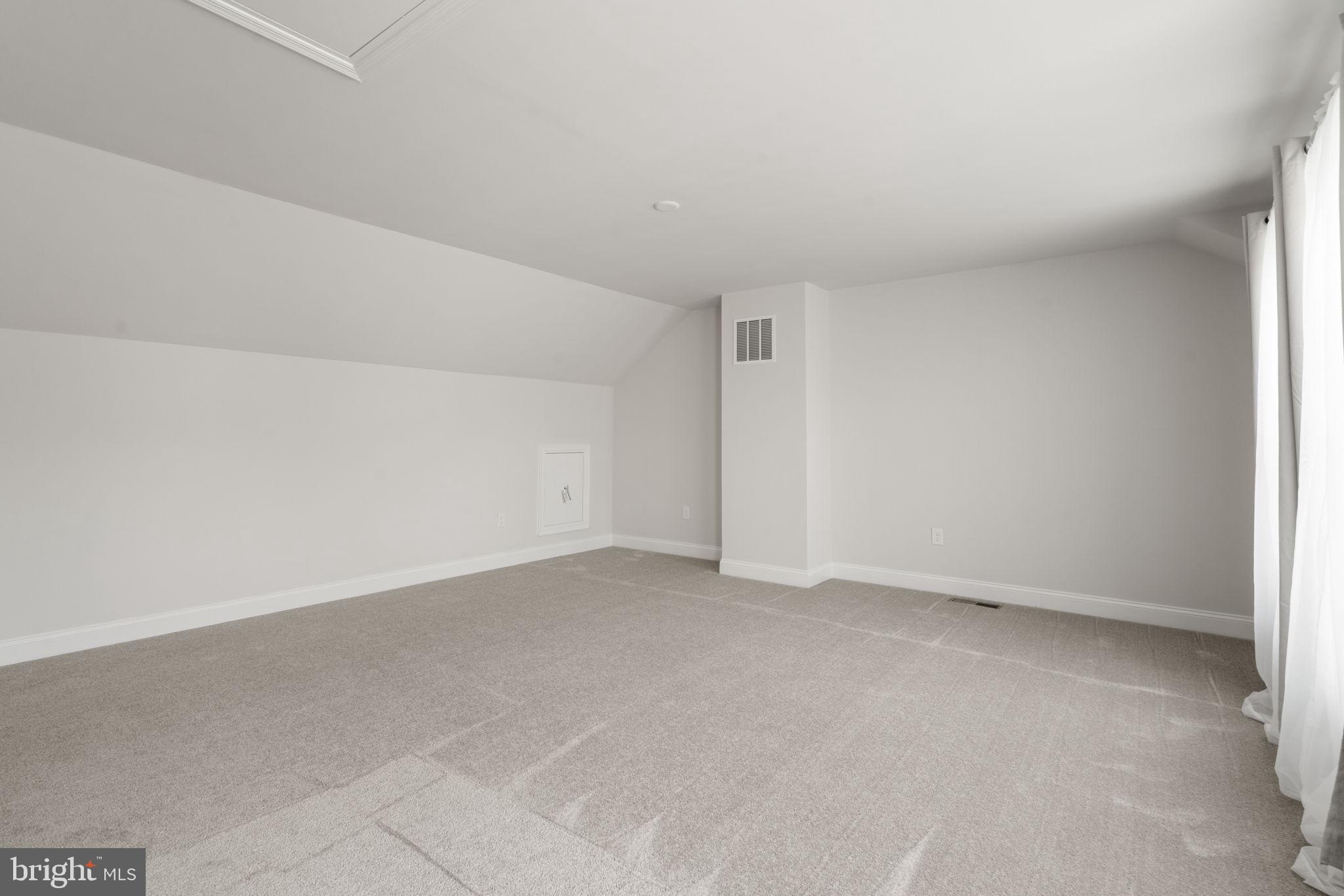 POTOMAC SHORES - Residential