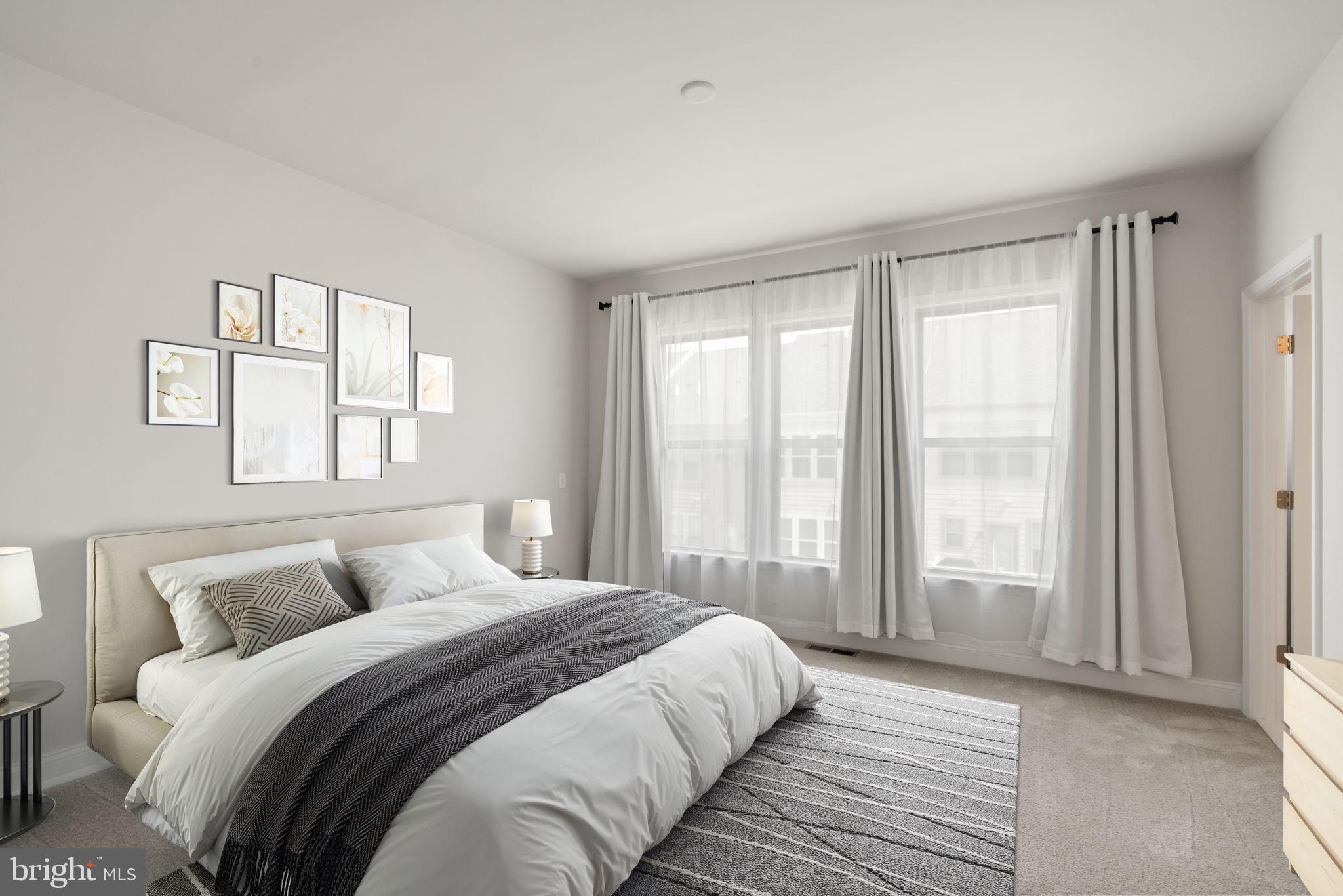 POTOMAC SHORES - Residential