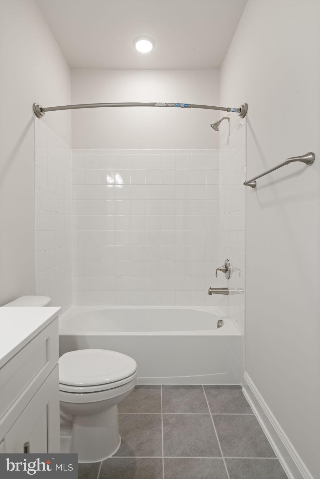 POTOMAC SHORES - Residential