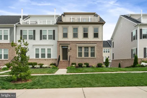 1788 Cottonwood Grove Road, Dumfries, VA MLS: VAPW2091982