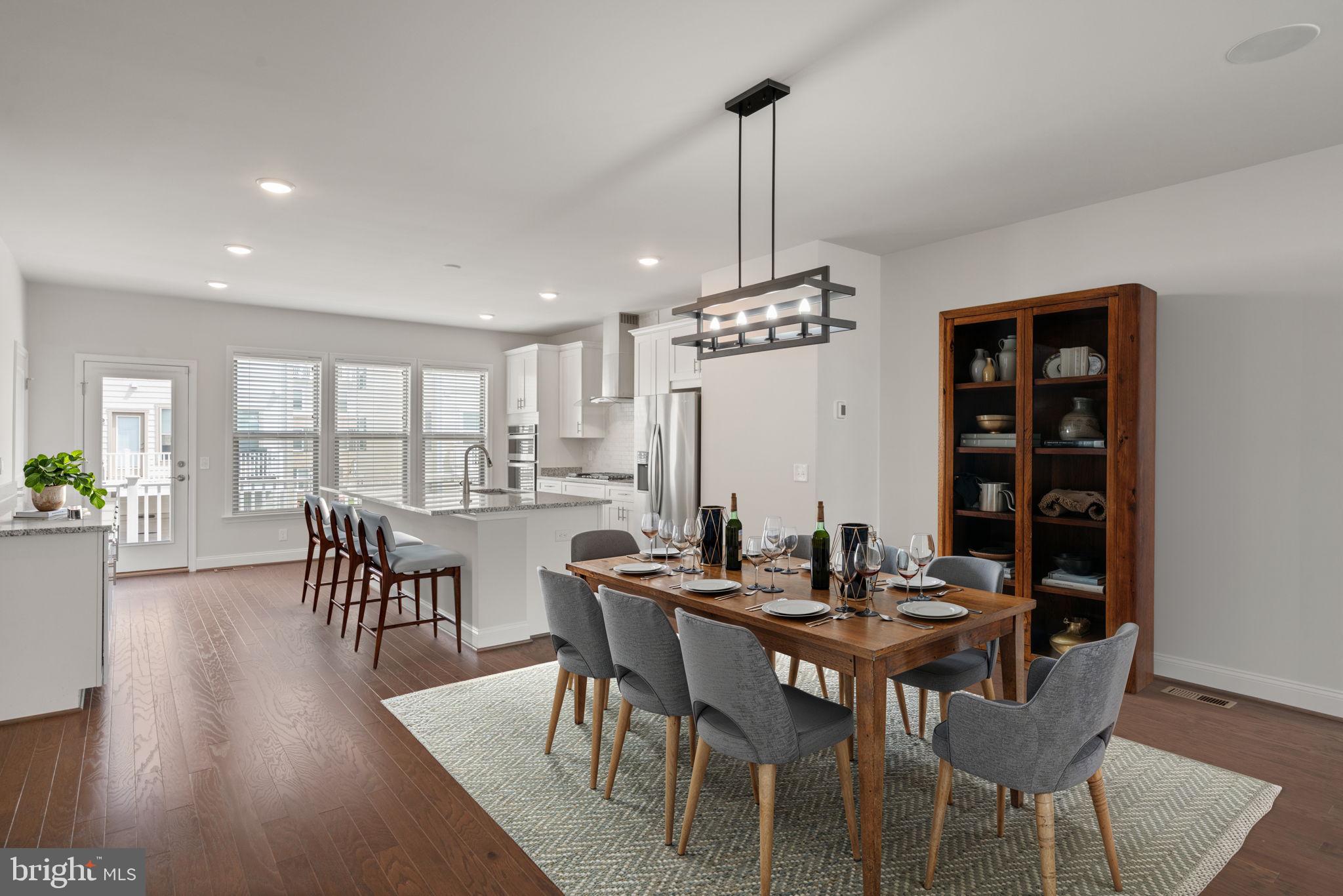 POTOMAC SHORES - Residential