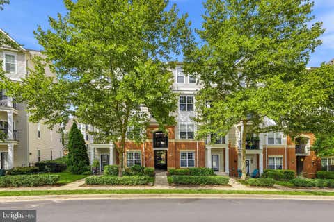 Condo For Sale - 11349 Aristotle Drive #6-301<br/> FAIRFAX, VA 22030