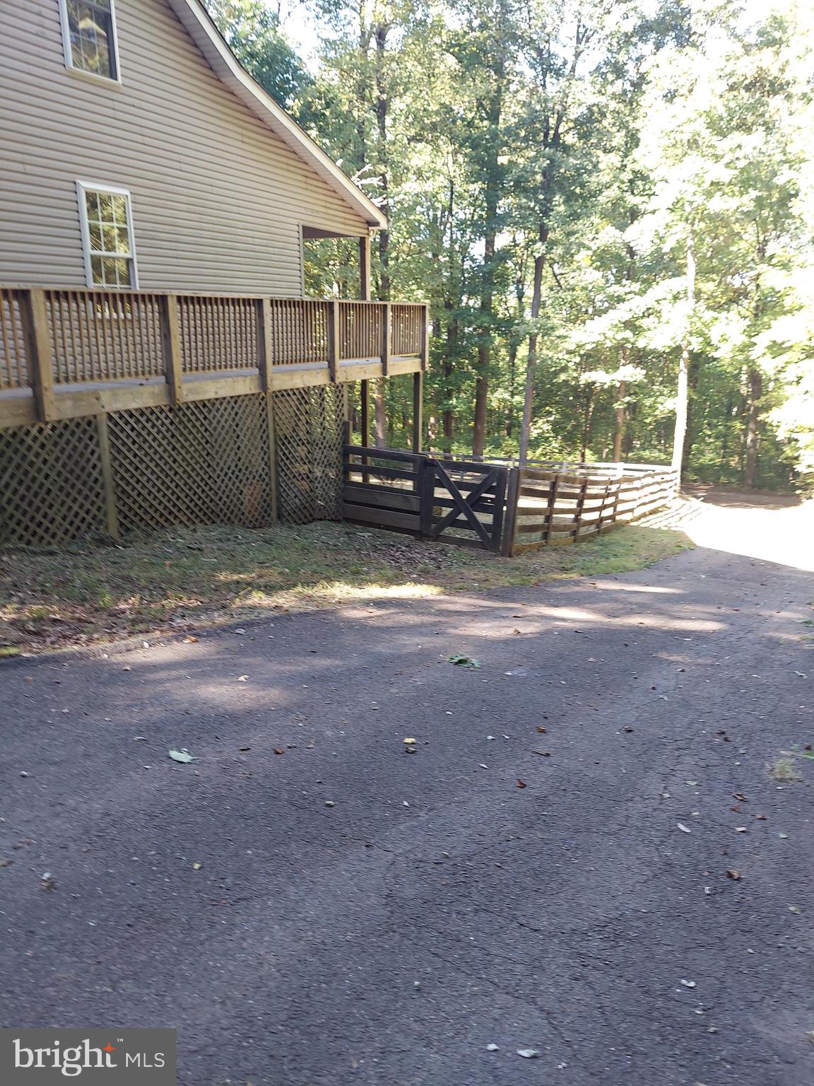 SHEN FARMS MT LAKE - Residential Lease