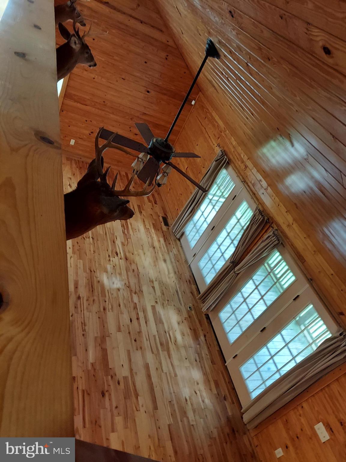 SHEN FARMS MT LAKE - Residential Lease