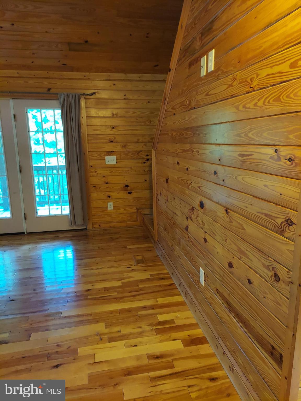 SHEN FARMS MT LAKE - Residential Lease