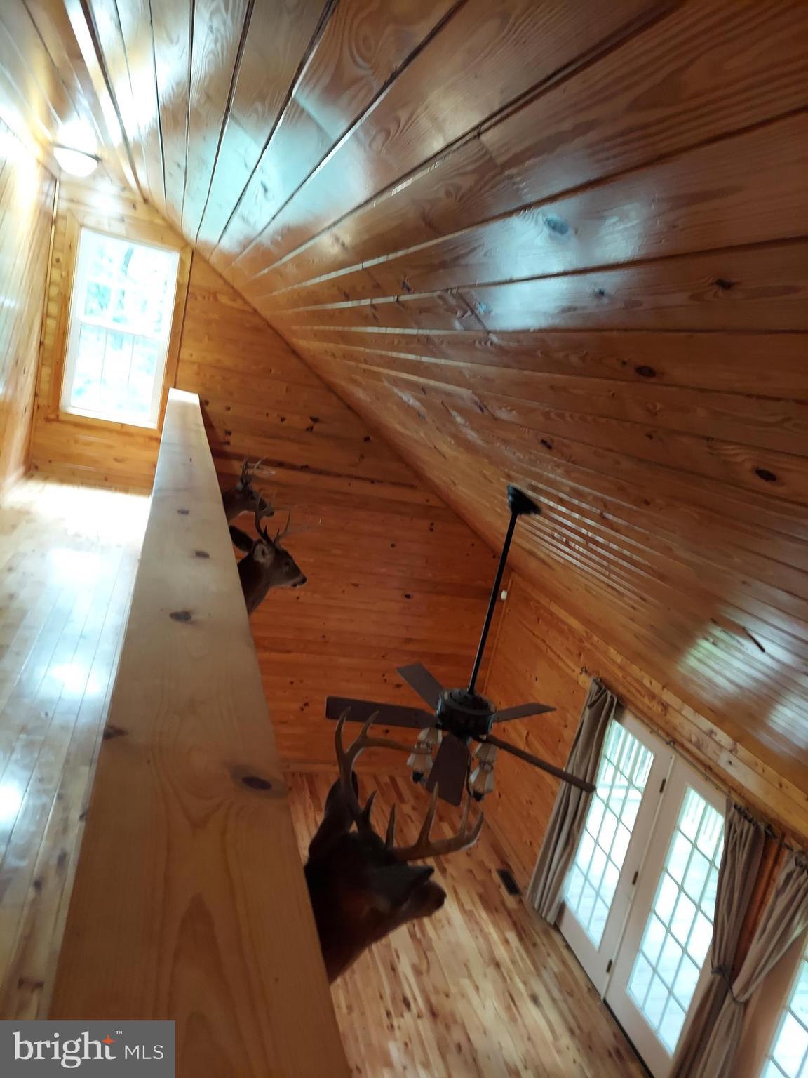 SHEN FARMS MT LAKE - Residential Lease