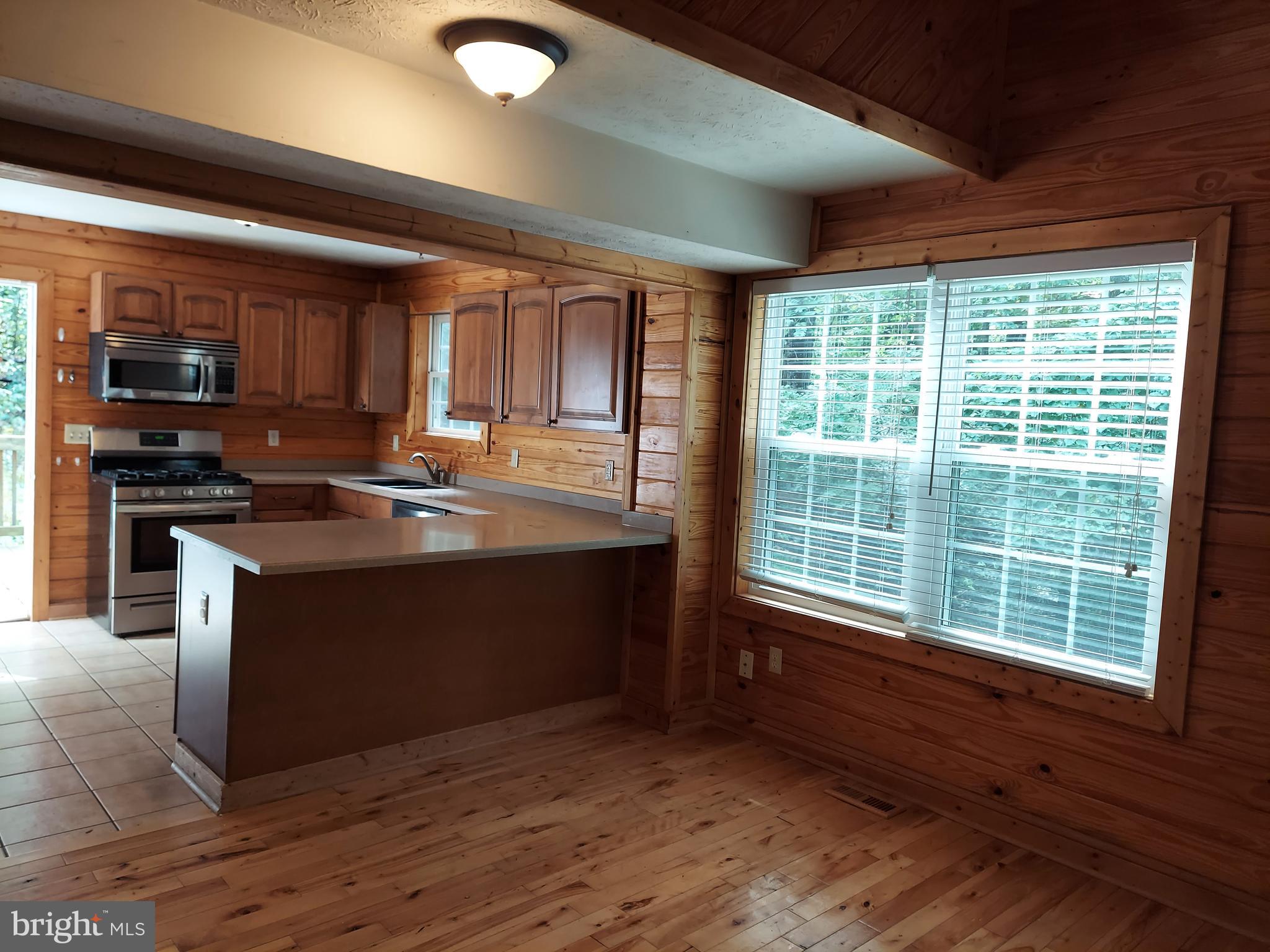 SHEN FARMS MT LAKE - Residential Lease