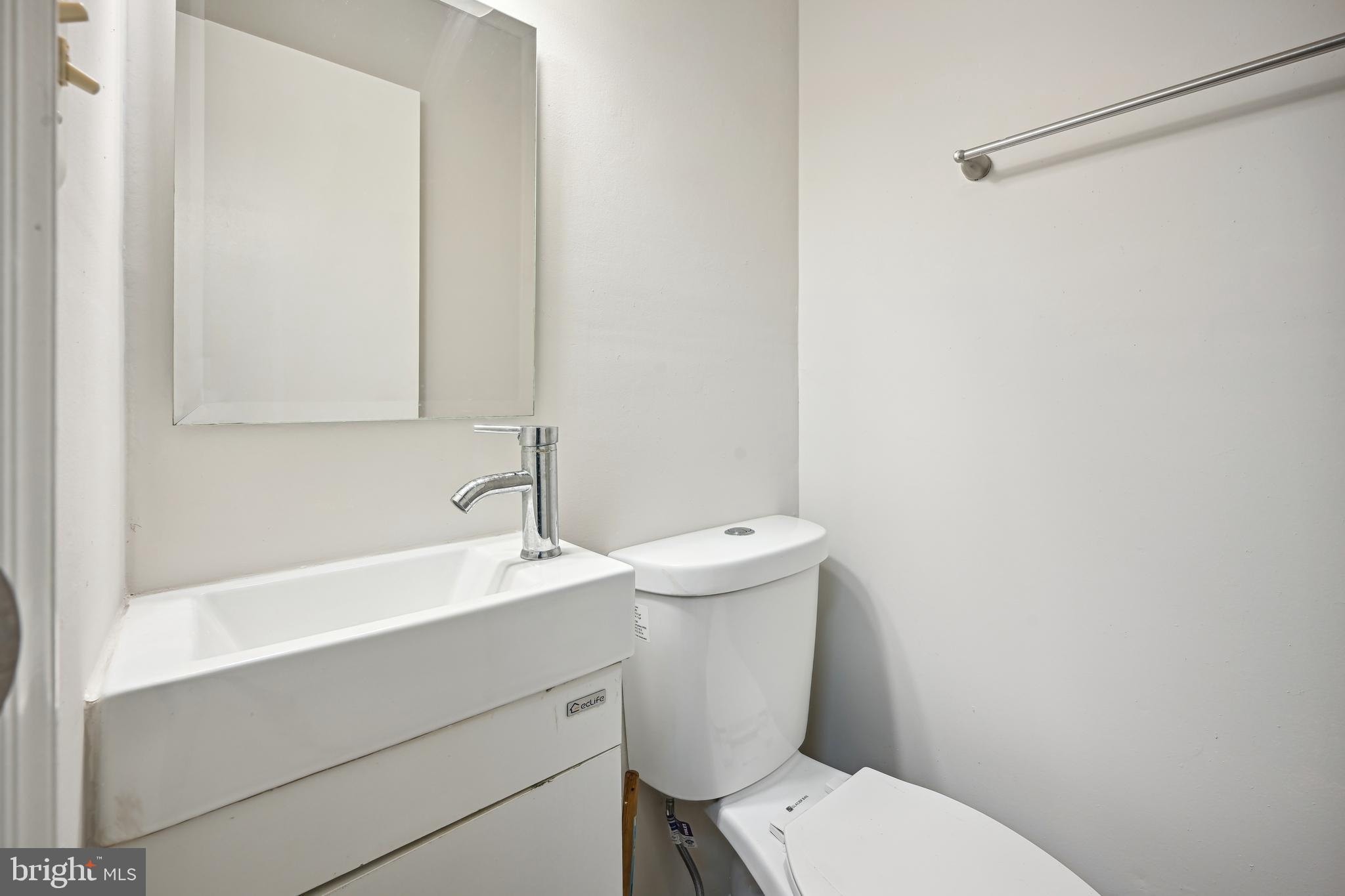 BEL PRE MANOR - Residential