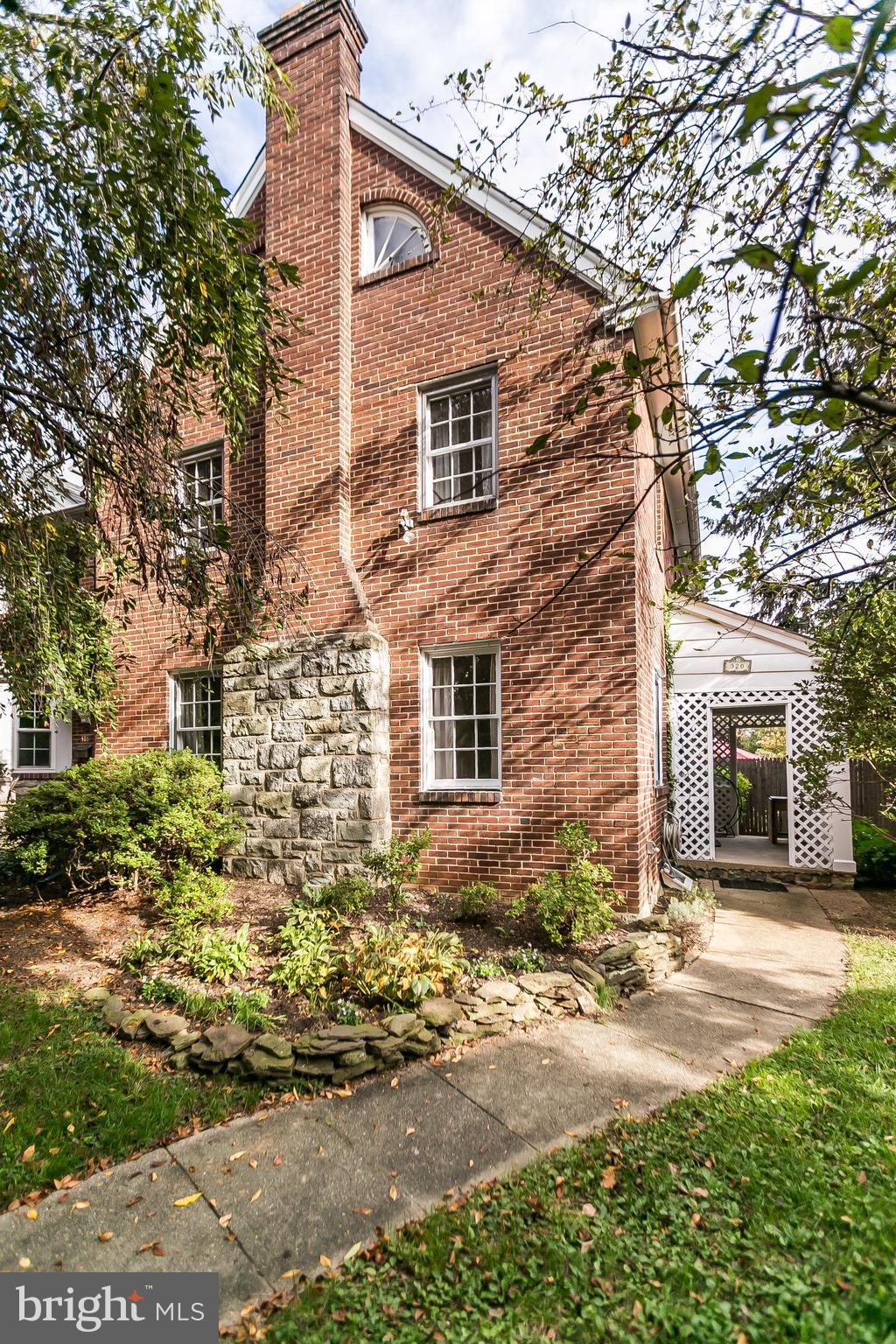 RODGERS FORGE - Residential