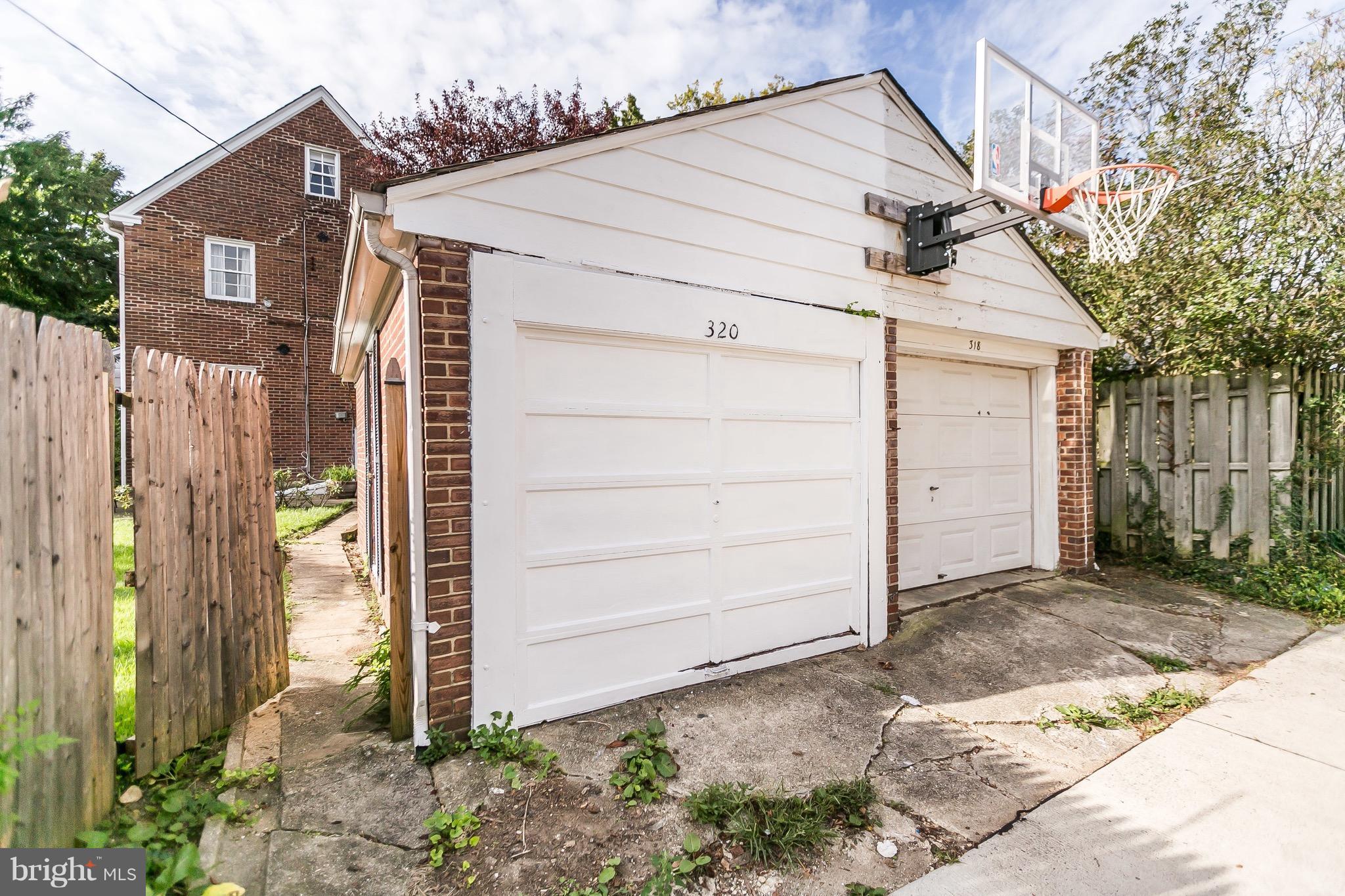 RODGERS FORGE - Residential