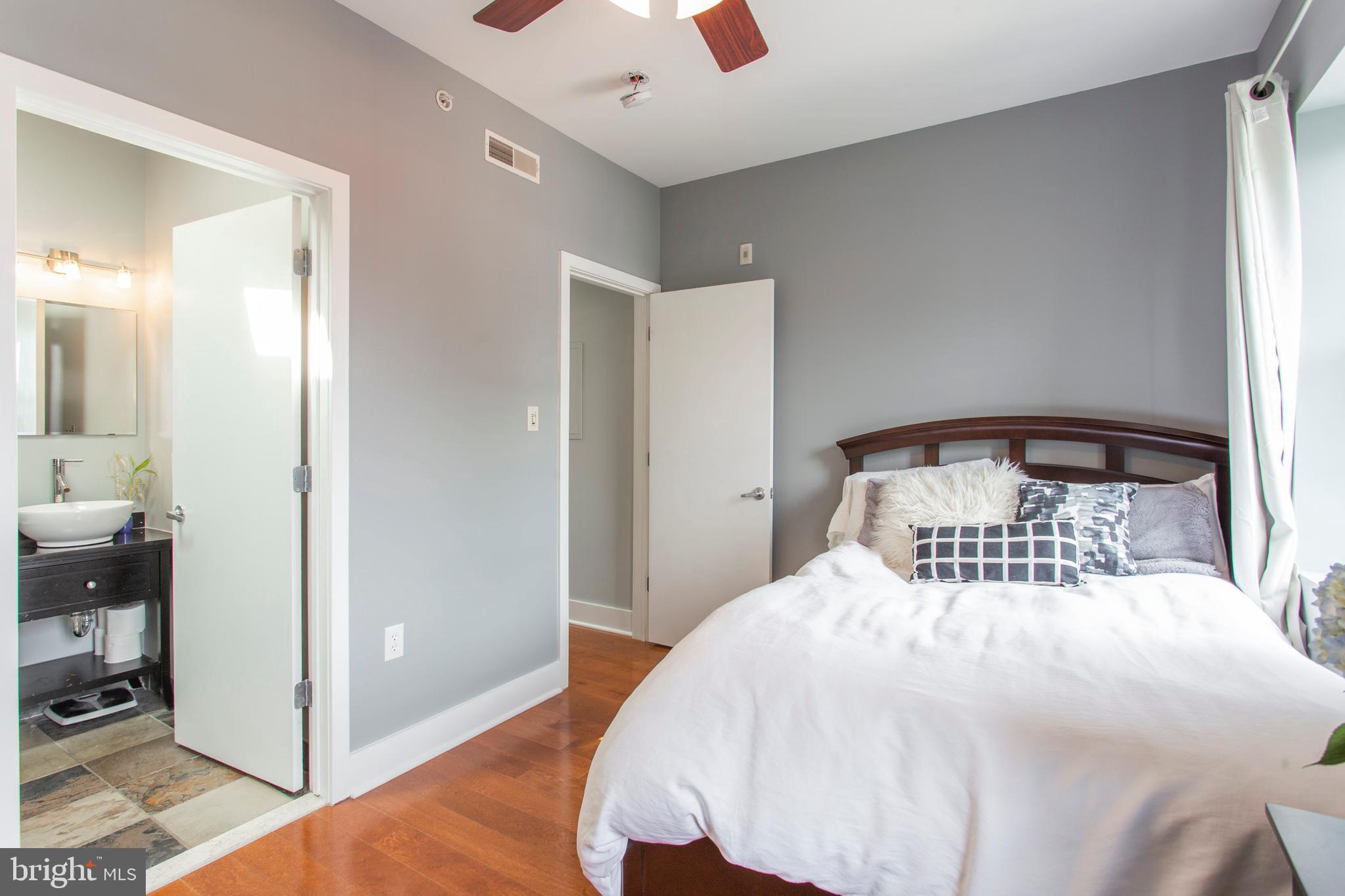 GRADUATE HOSPITAL - Residential