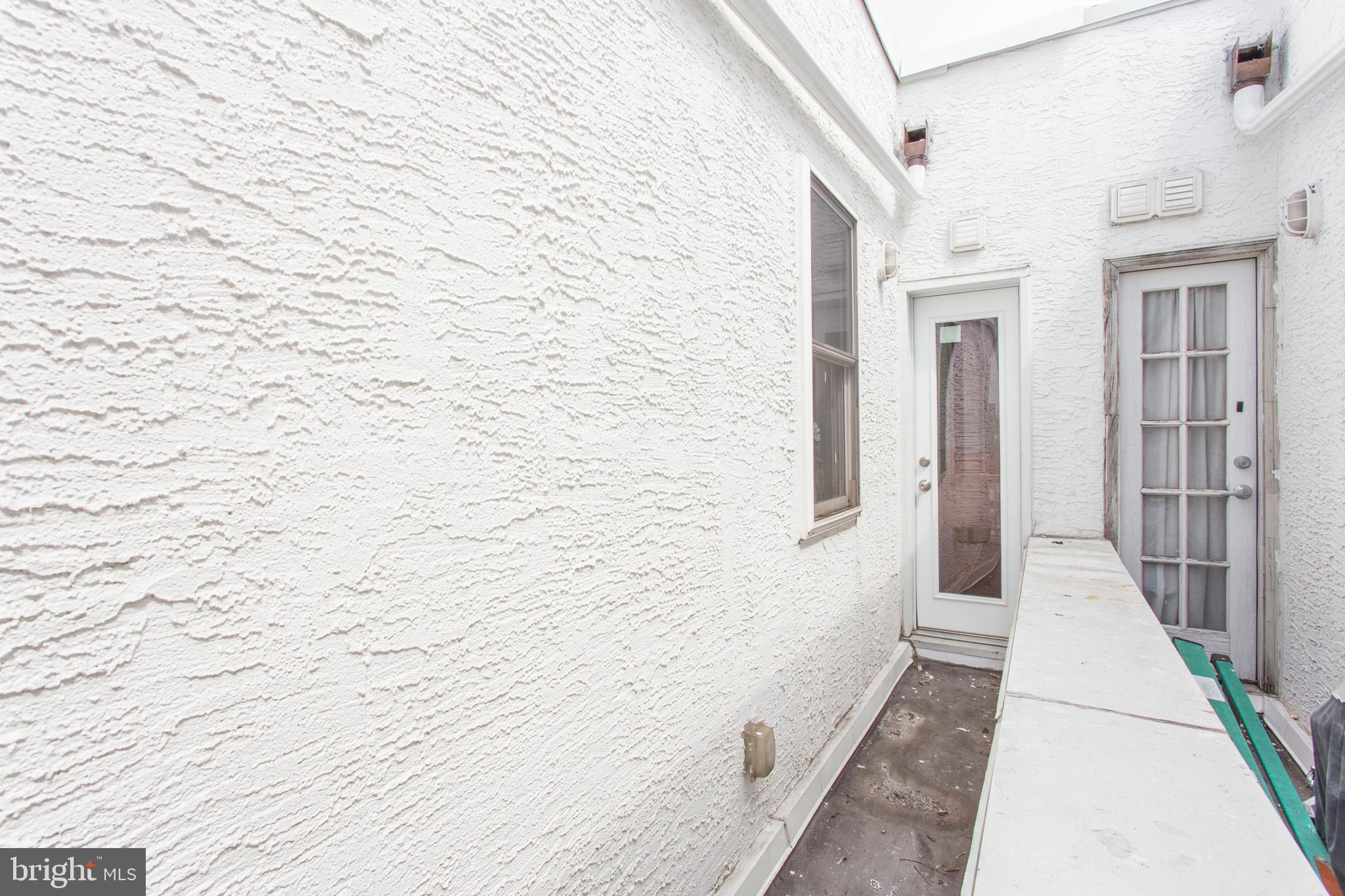 GRADUATE HOSPITAL - Residential