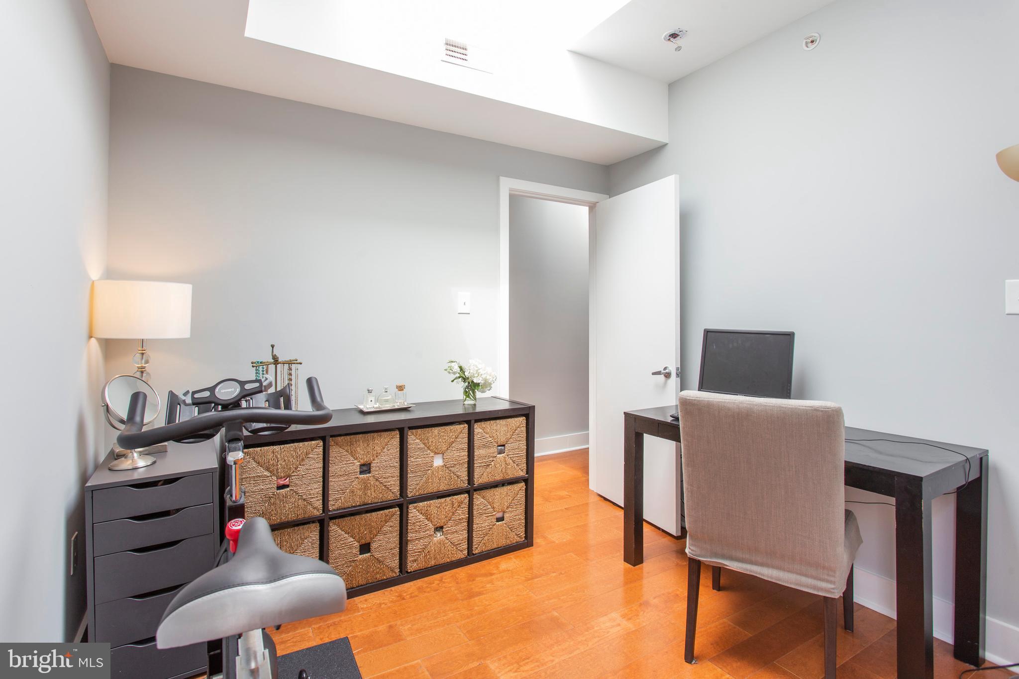 GRADUATE HOSPITAL - Residential