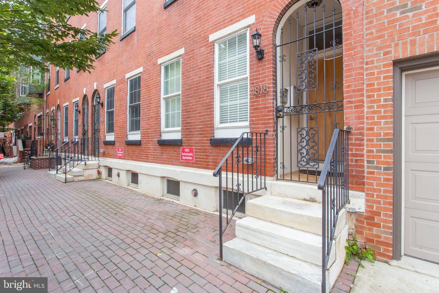 Welcome home to this well-maintained condo in the heart of Graduate Hospital. You will love the open floor plan with your own private balcony. The kitchen offers stainless steel appliances, gas cooking, and plenty of cabinet space. This condo offers two large bedrooms and two updated baths. This home is in a prime location walking distance to Rittenhouse Square. Don't miss out on this lovely condo. Schedule your showing today!