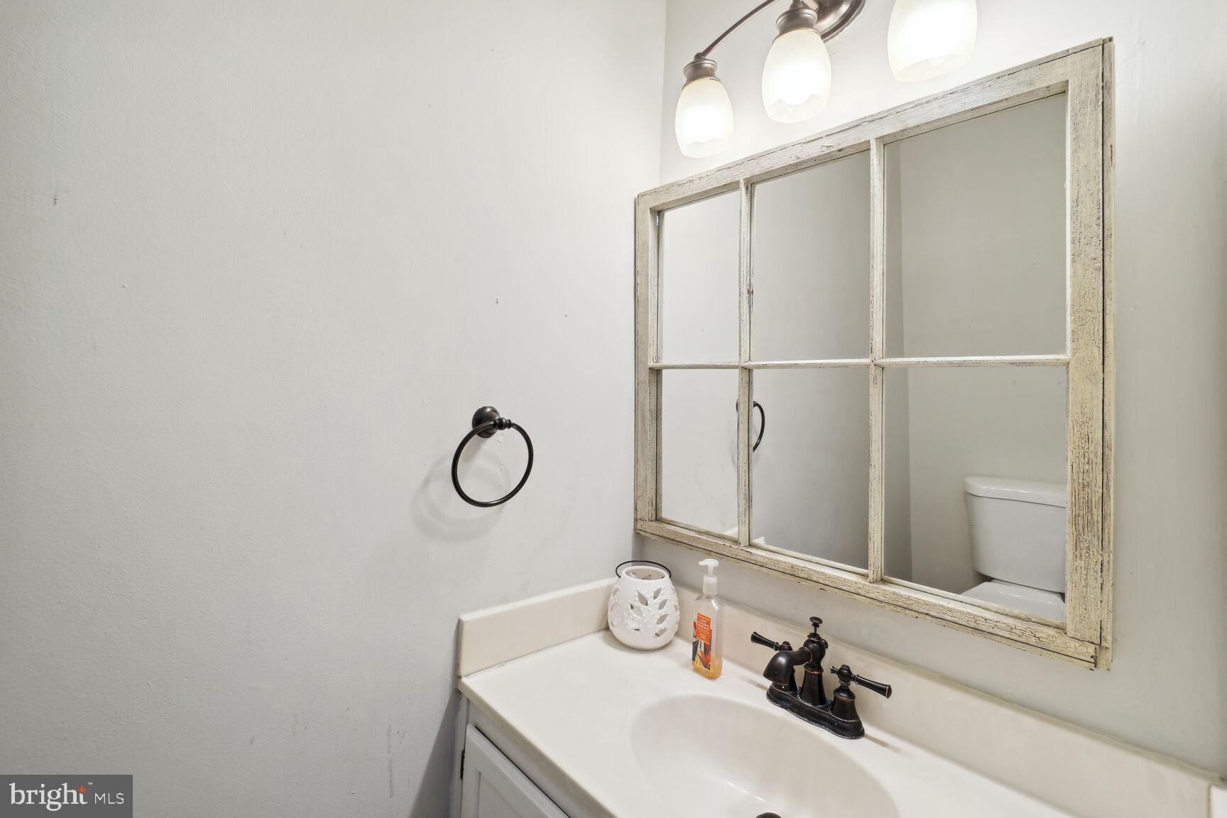 HAMPSHIRE - Residential