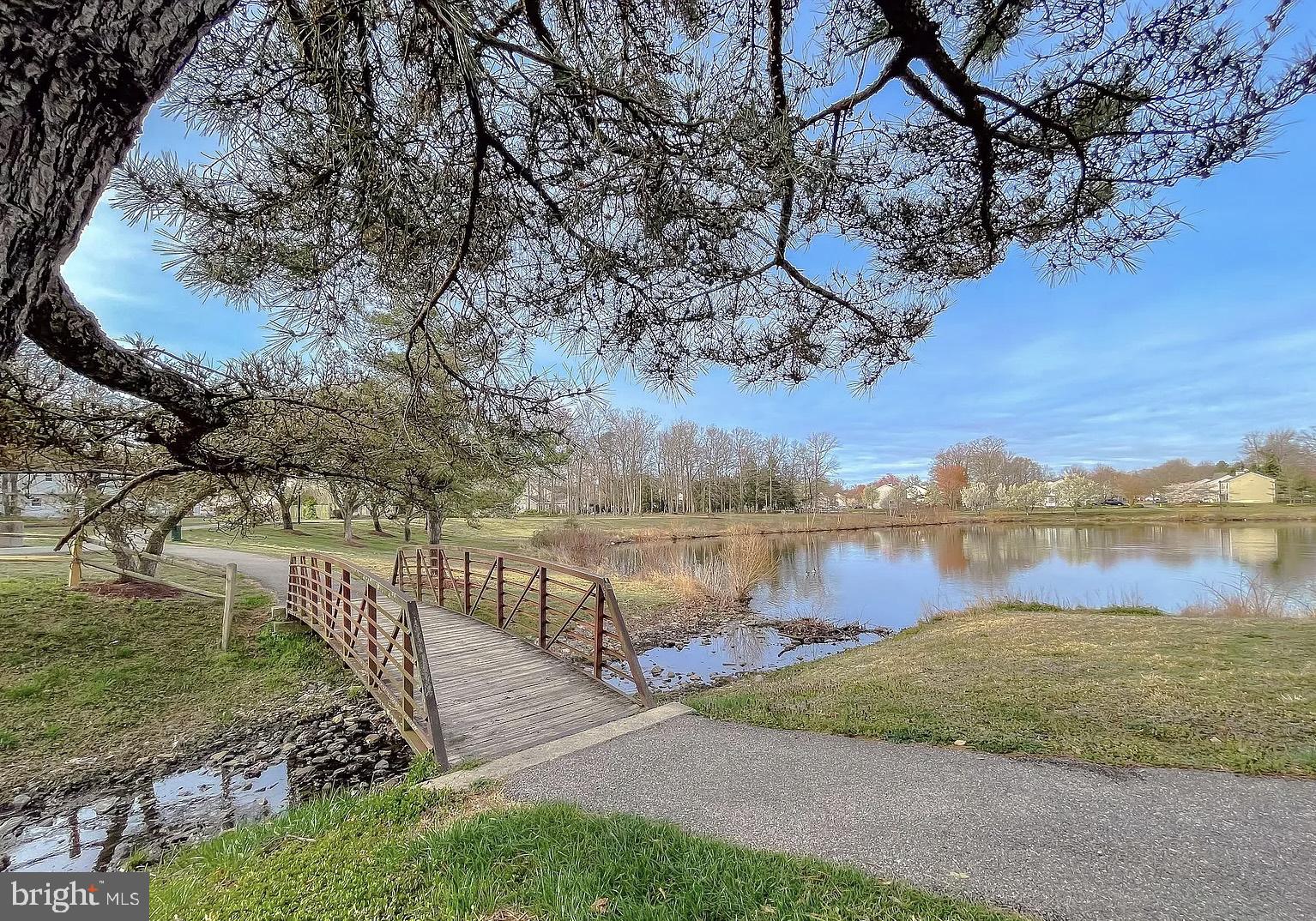 HAMPSHIRE - Residential