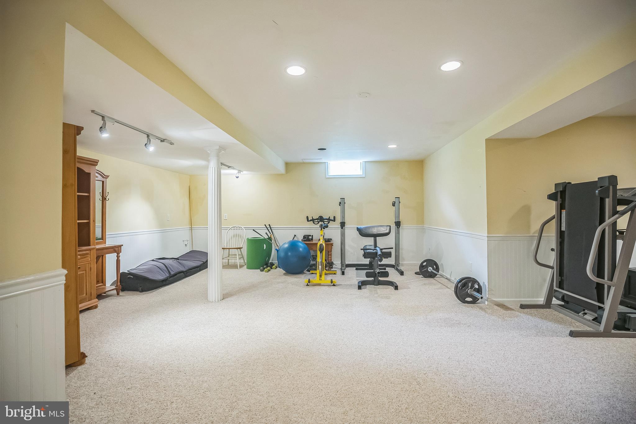 CHESTNUT CREEK - Residential