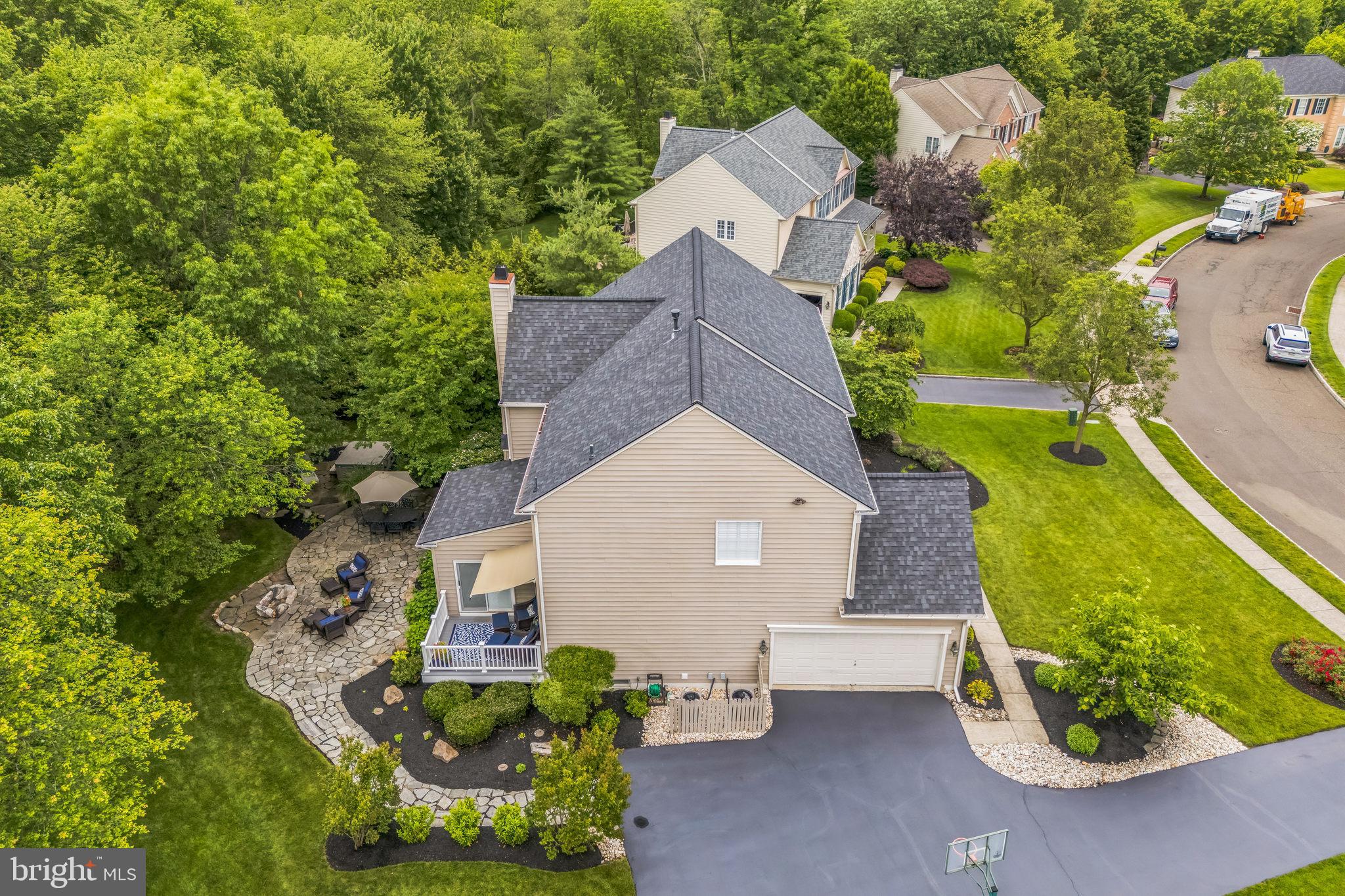 CHESTNUT CREEK - Residential