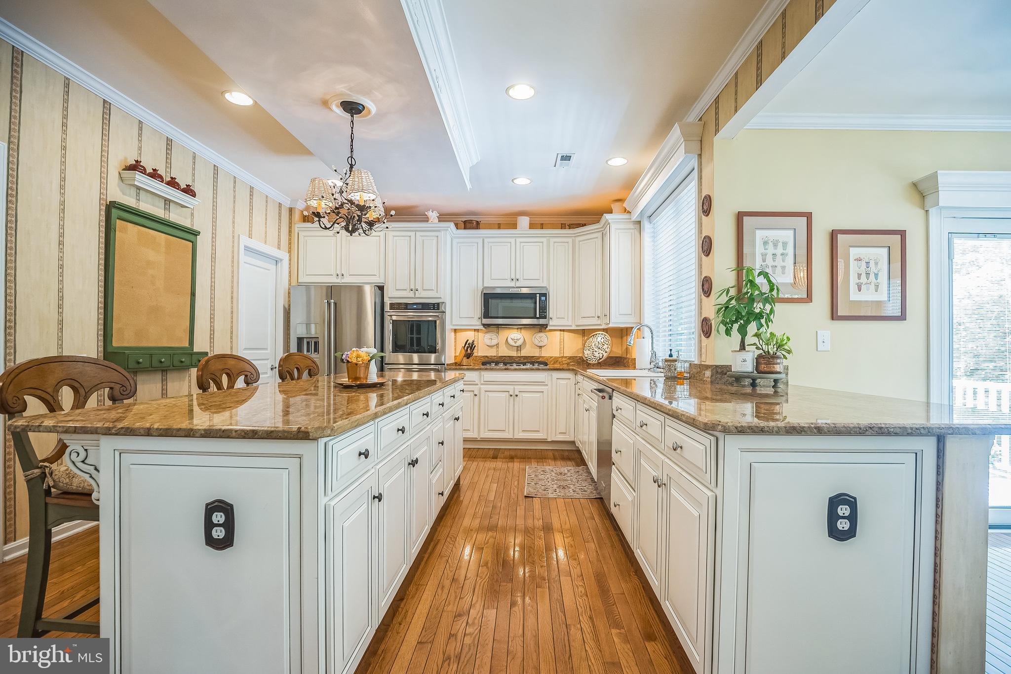 CHESTNUT CREEK - Residential