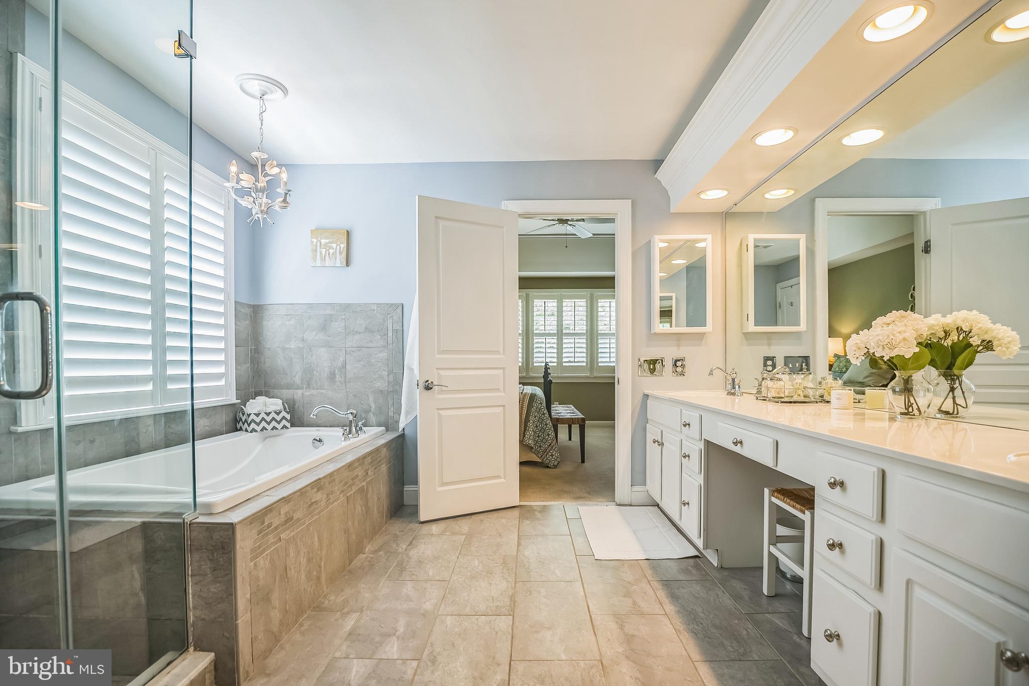 CHESTNUT CREEK - Residential