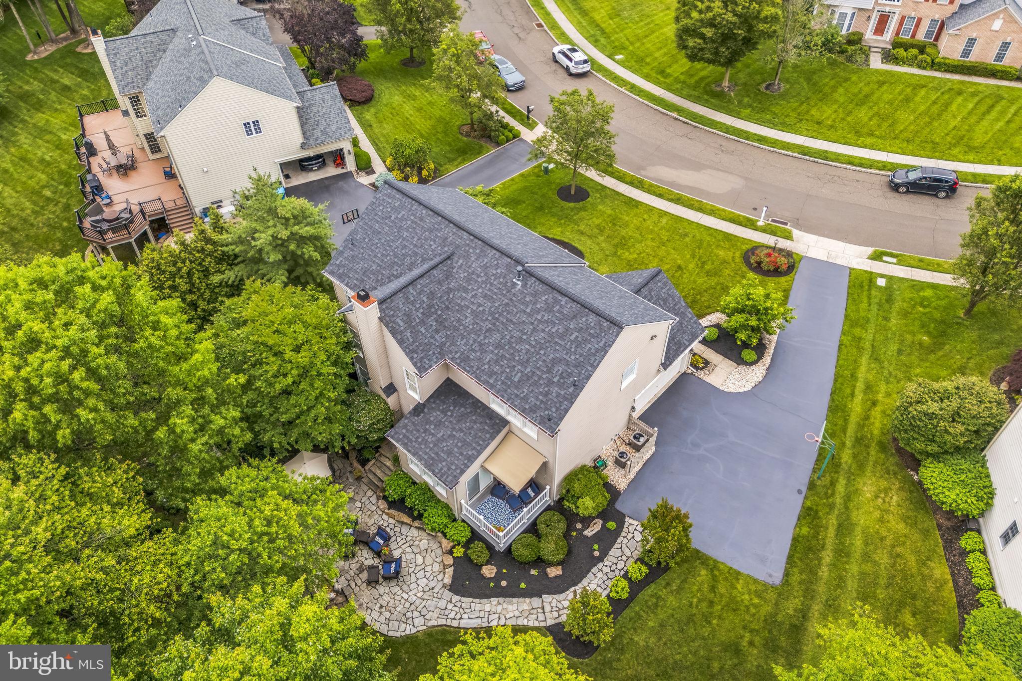 CHESTNUT CREEK - Residential