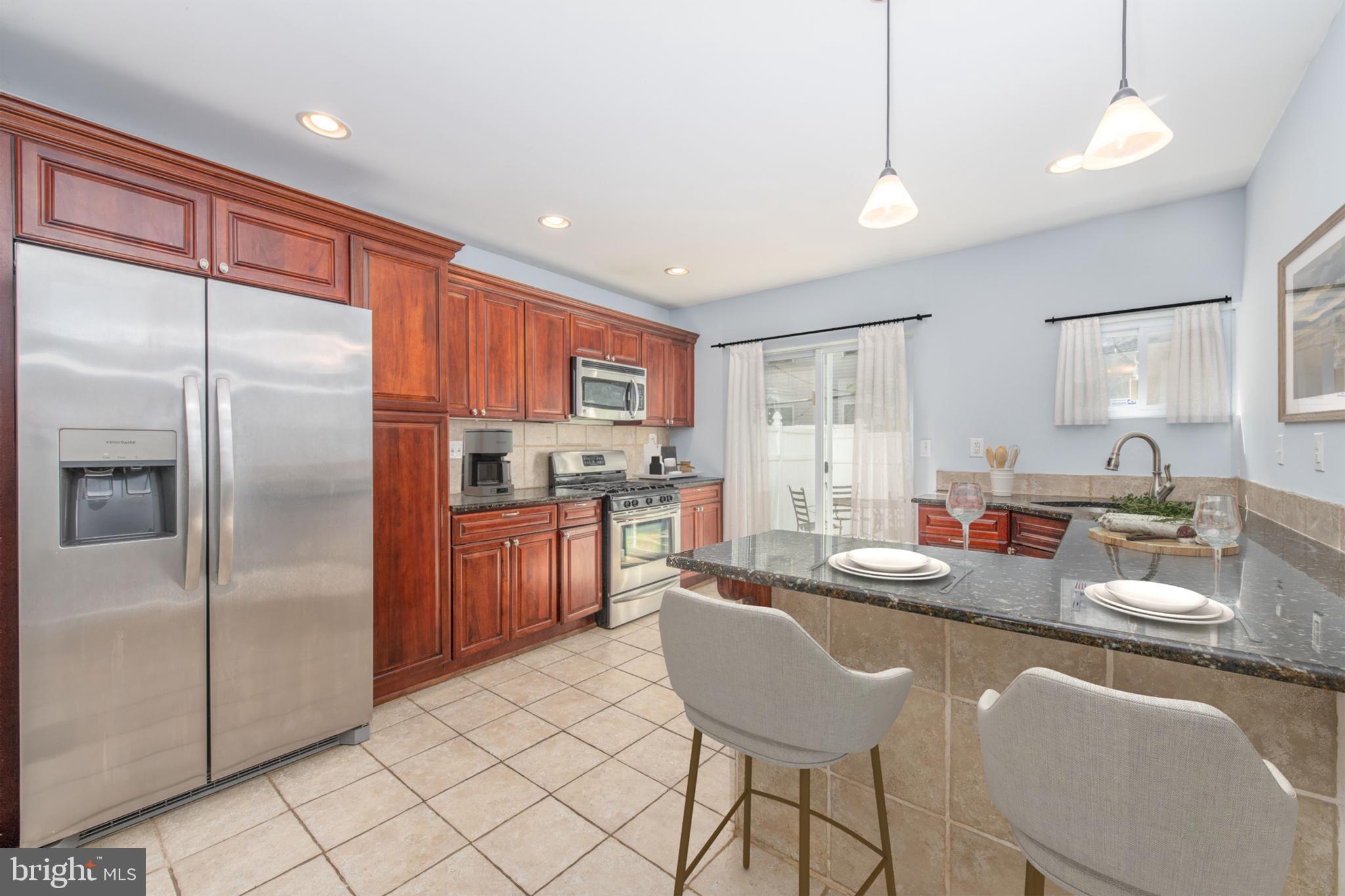 GRADUATE HOSPITAL - Residential