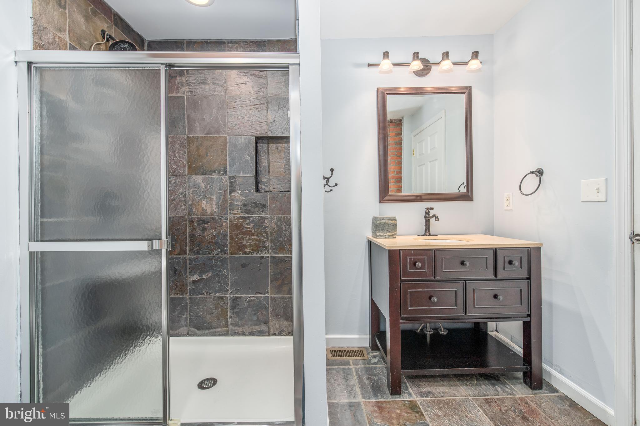 GRADUATE HOSPITAL - Residential