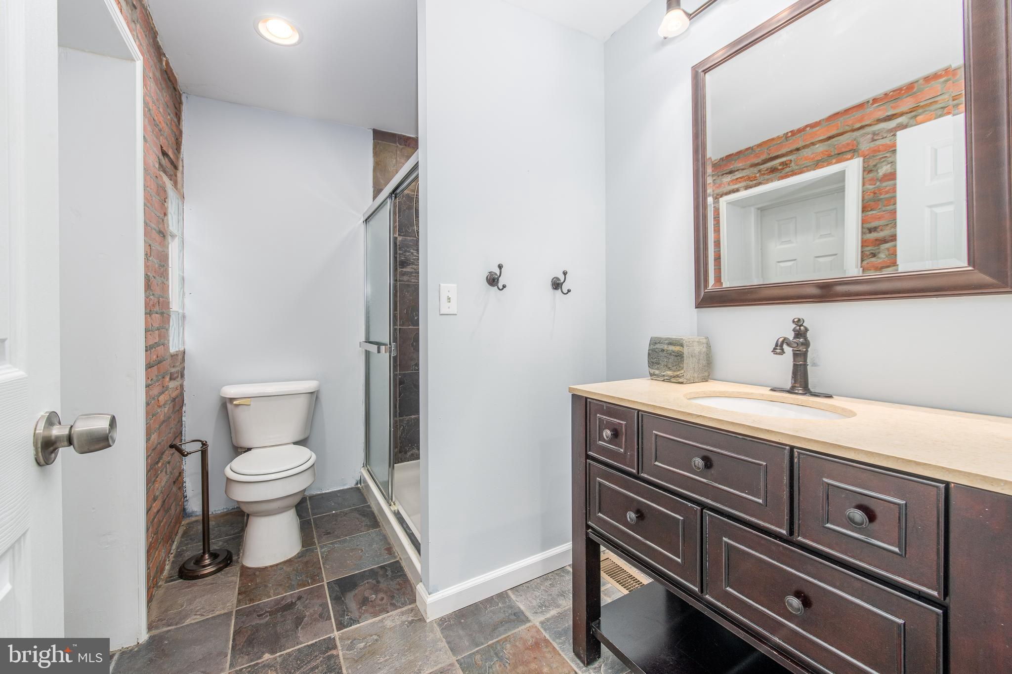 GRADUATE HOSPITAL - Residential