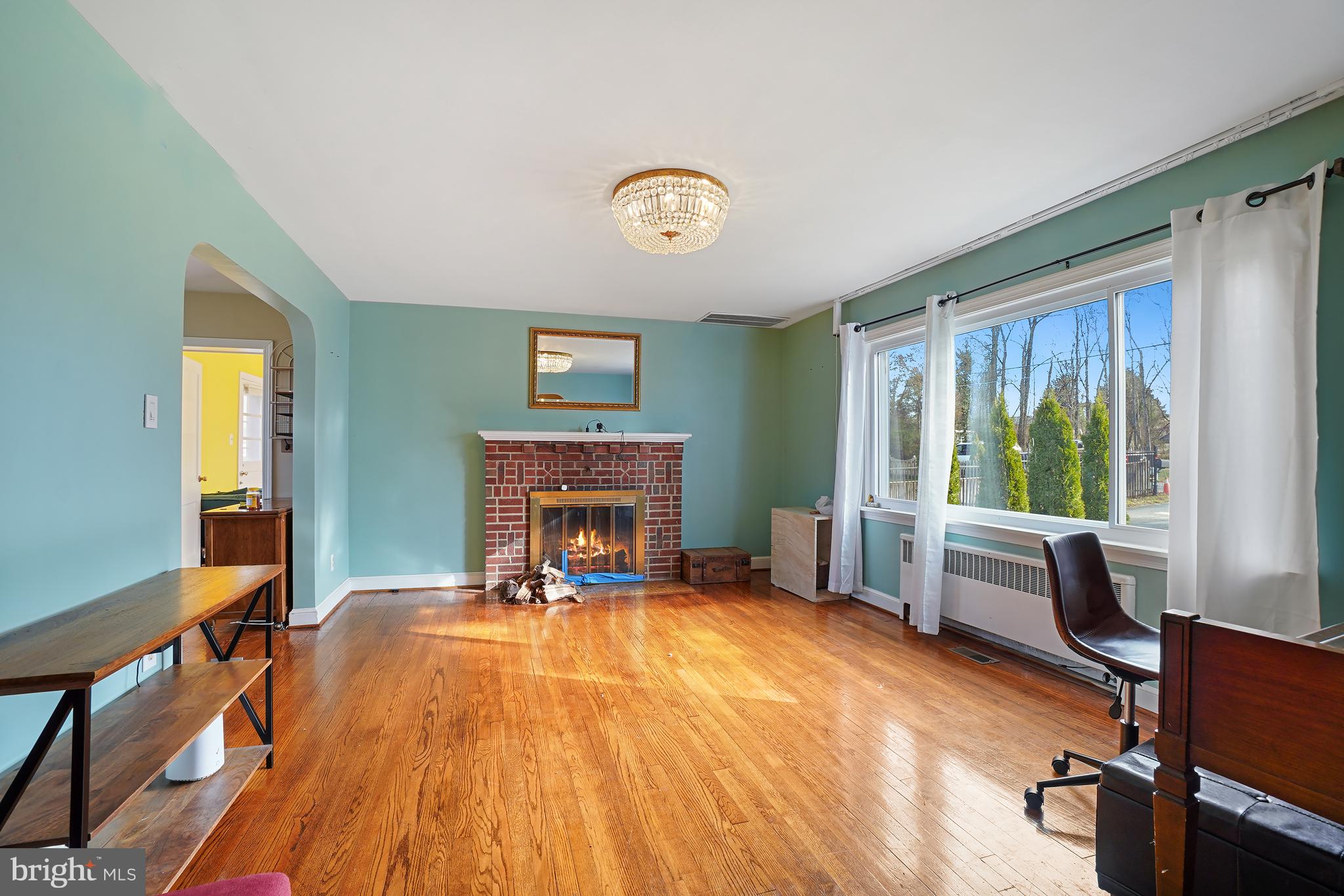 CLINTON - Residential