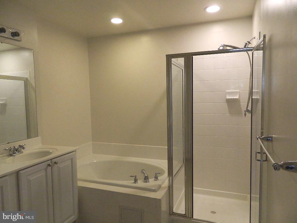 HONEYGO VILLAGE - Residential