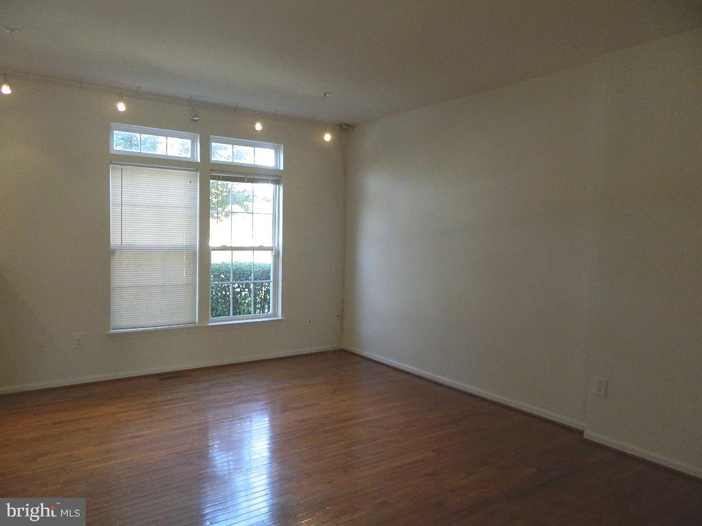 HONEYGO VILLAGE - Residential