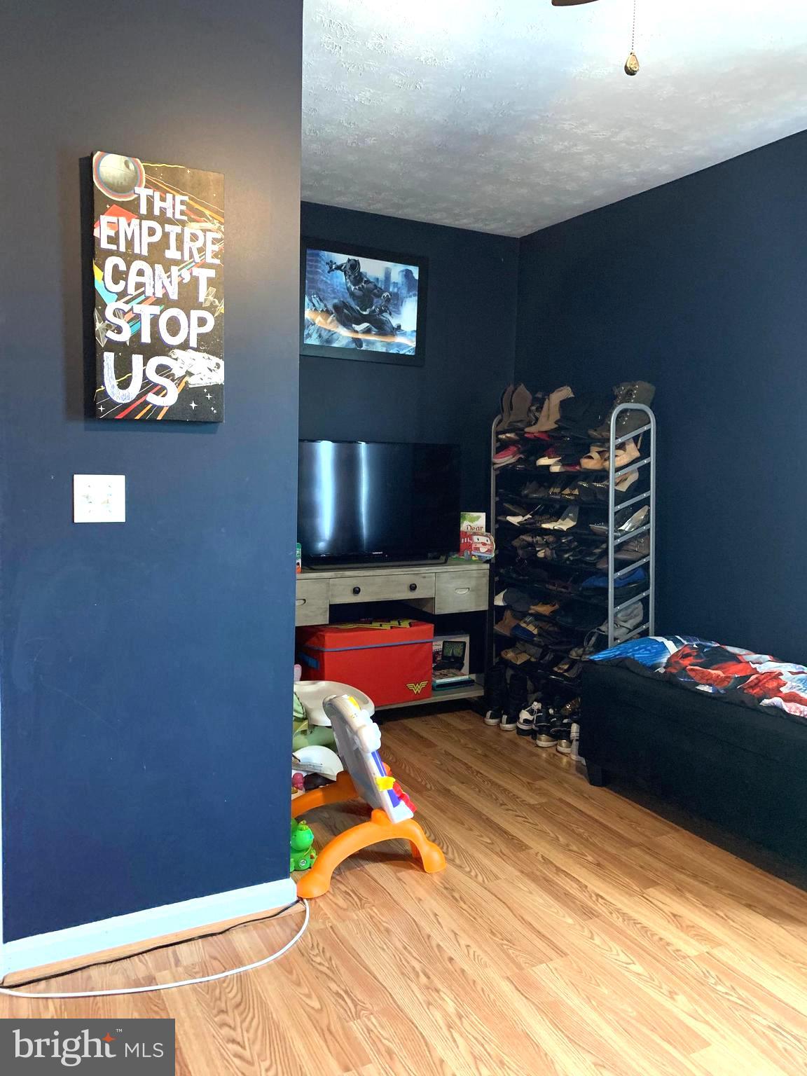 OPEQUON MEADOWS - Residential