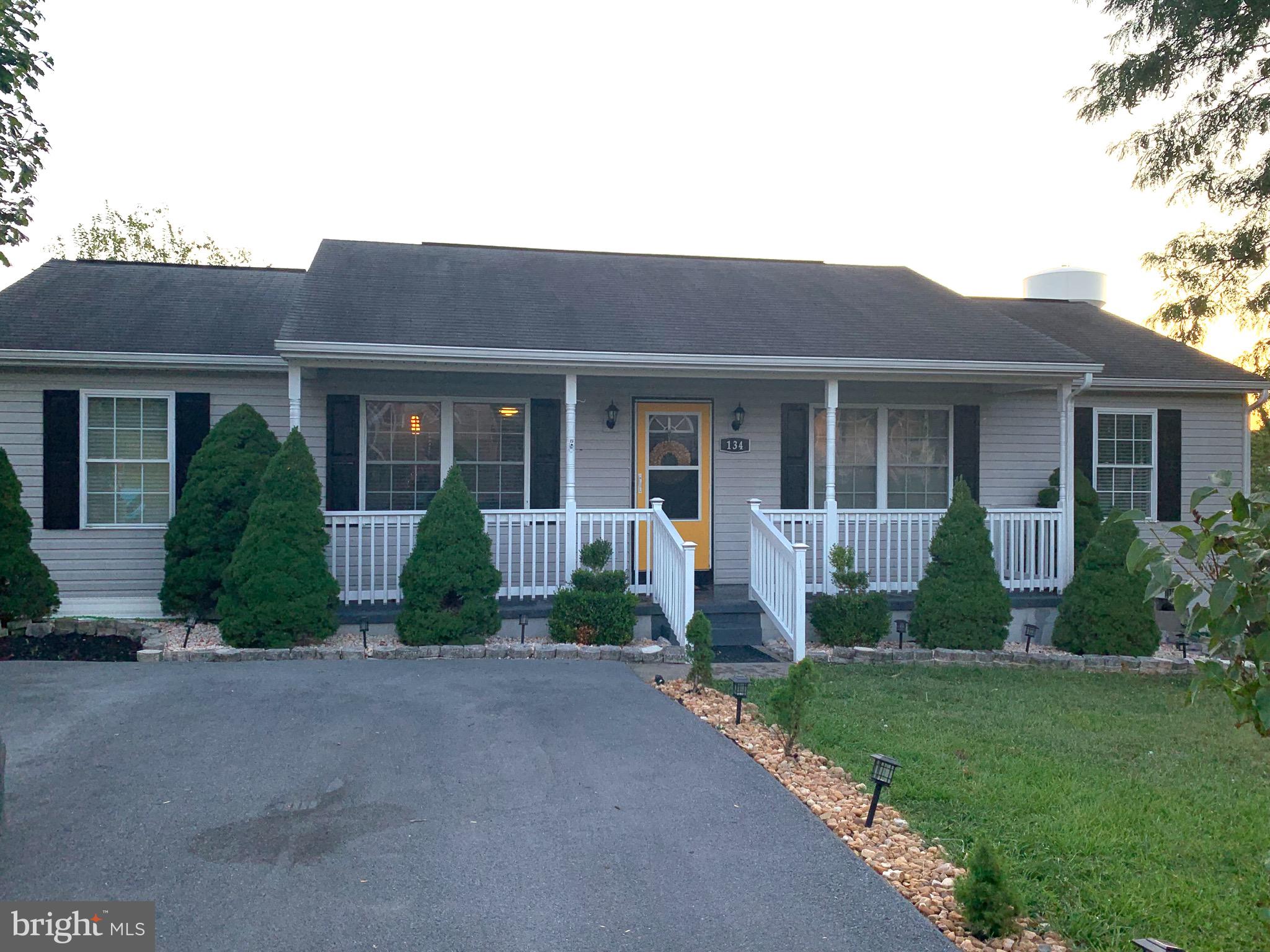 OPEQUON MEADOWS - Residential